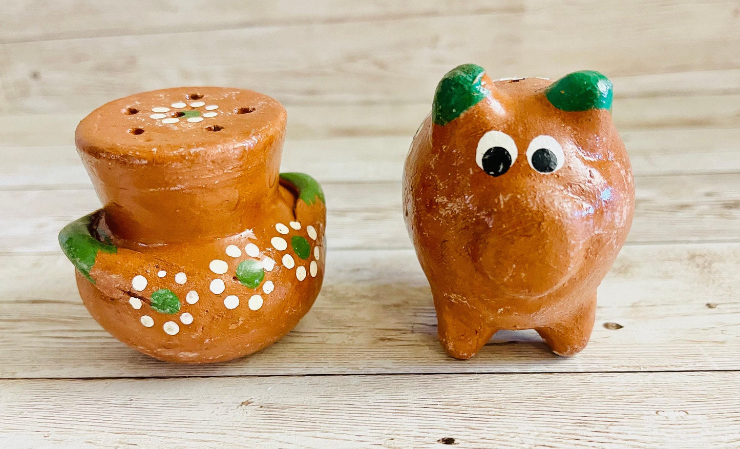 Terracota Salt Shakers