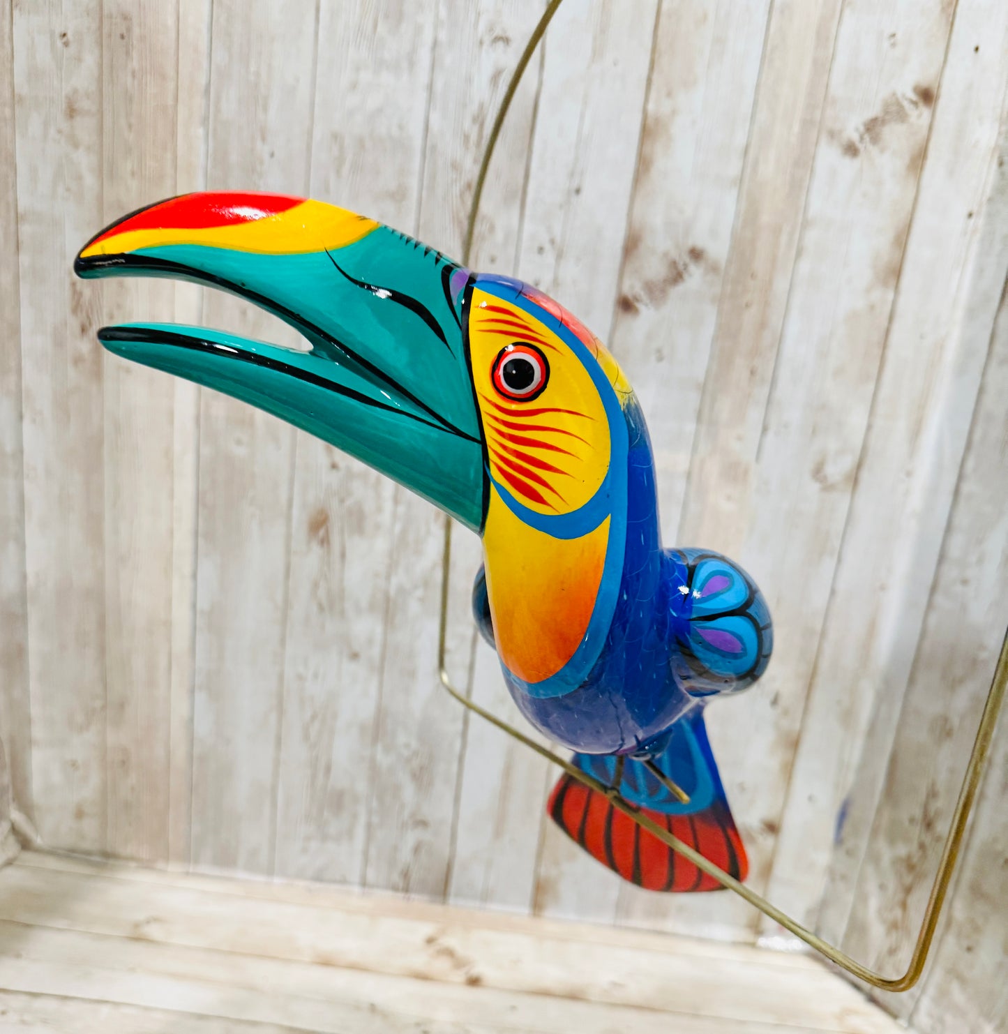 Mexican Exotic Ceramic Bird on a Perch Pajaro Mexicano de Ceramic en Aro