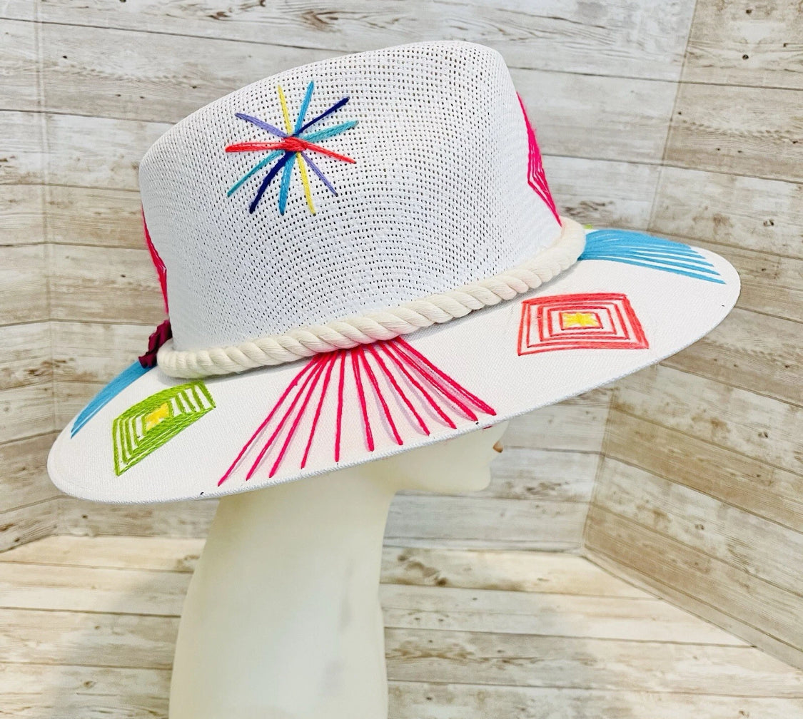 Classic Embroidered Panama Style Hat Large Sombrero Clásico Tipo Panama con Bordado Fino