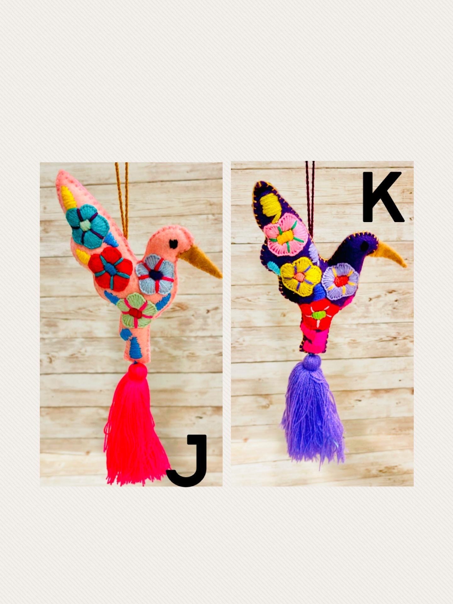Mexican Pom Pom Hummingbird Keychain Ornament Colibrí Colgante Llavero Mexicano