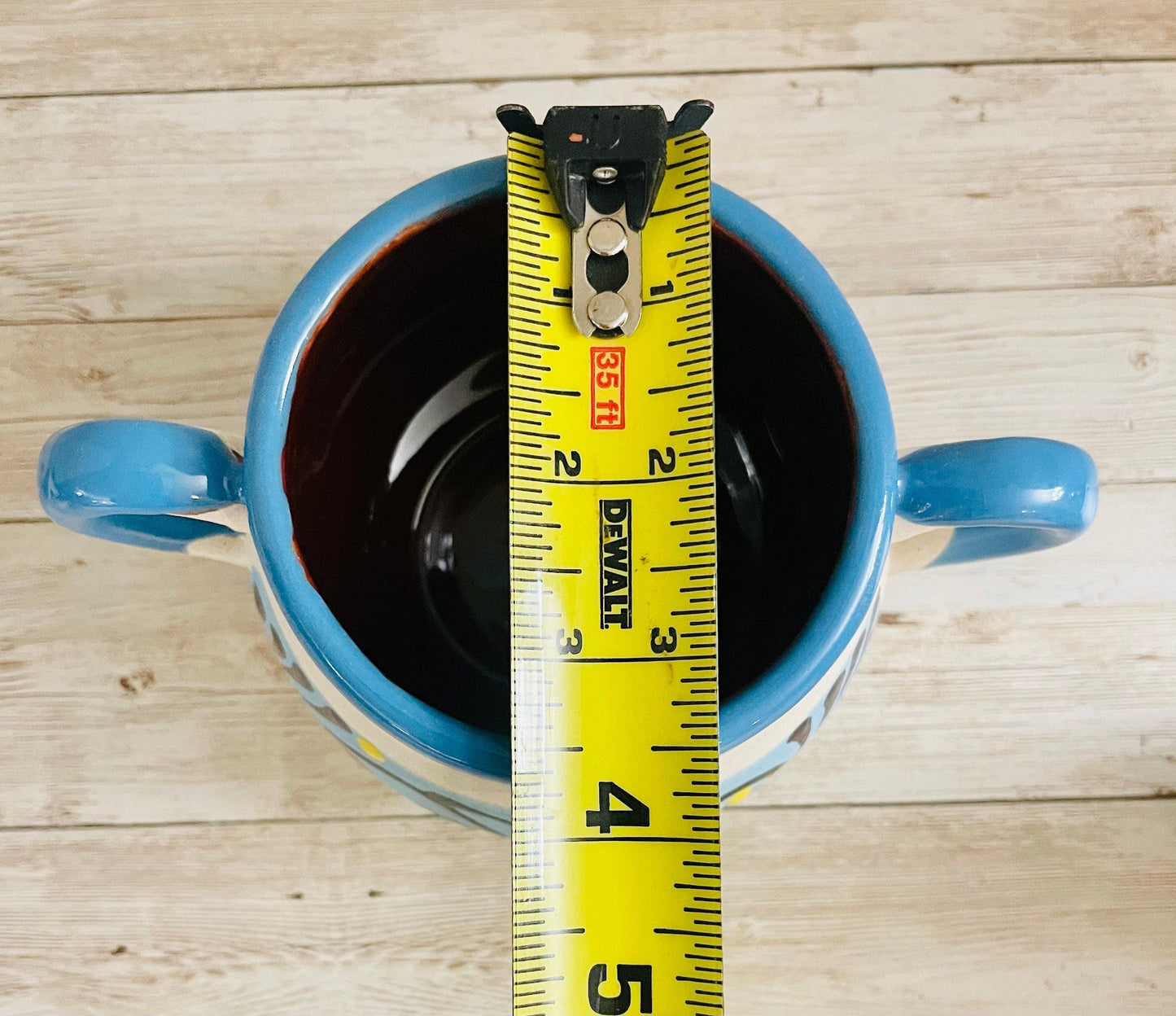 Terra Cotta Mexican Art Pottery Sugar Pot with 2 mugs. Azucarera artesanal mexicana engove con 2 tazas