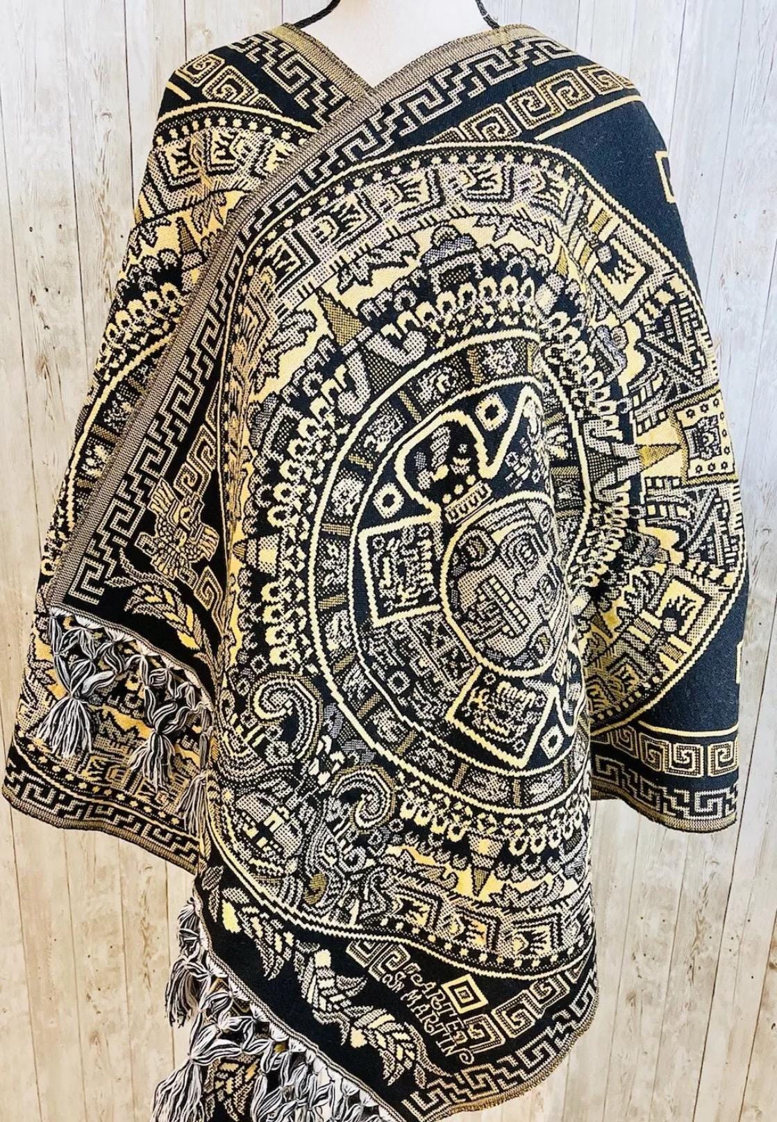 Aztec Calendar Mexican Shawl Wrap Reboso Artesanales Capas Pashima de Calendario Azteca
