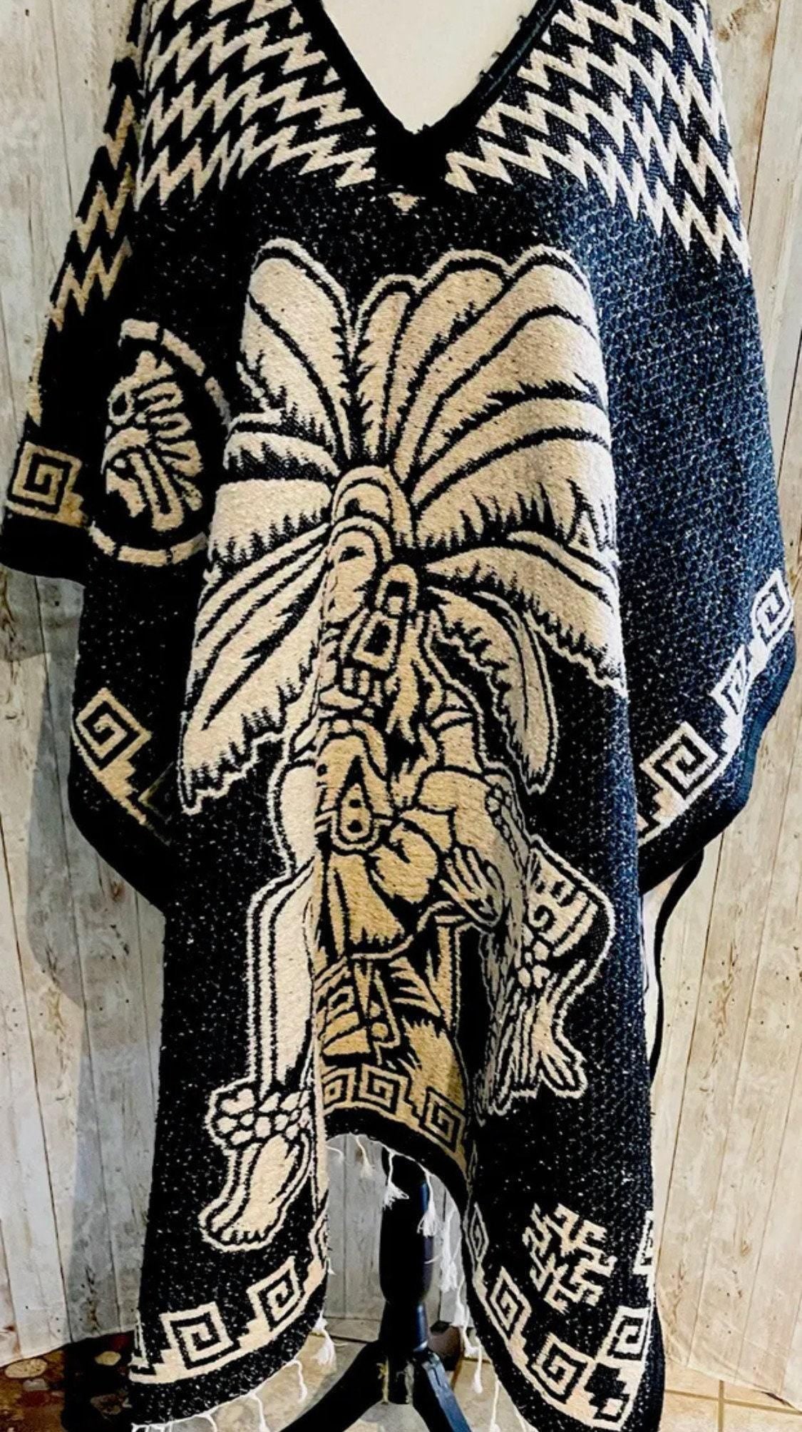 Poncho Gavan Calendario Aztec de Amor Eterno con Guerrero