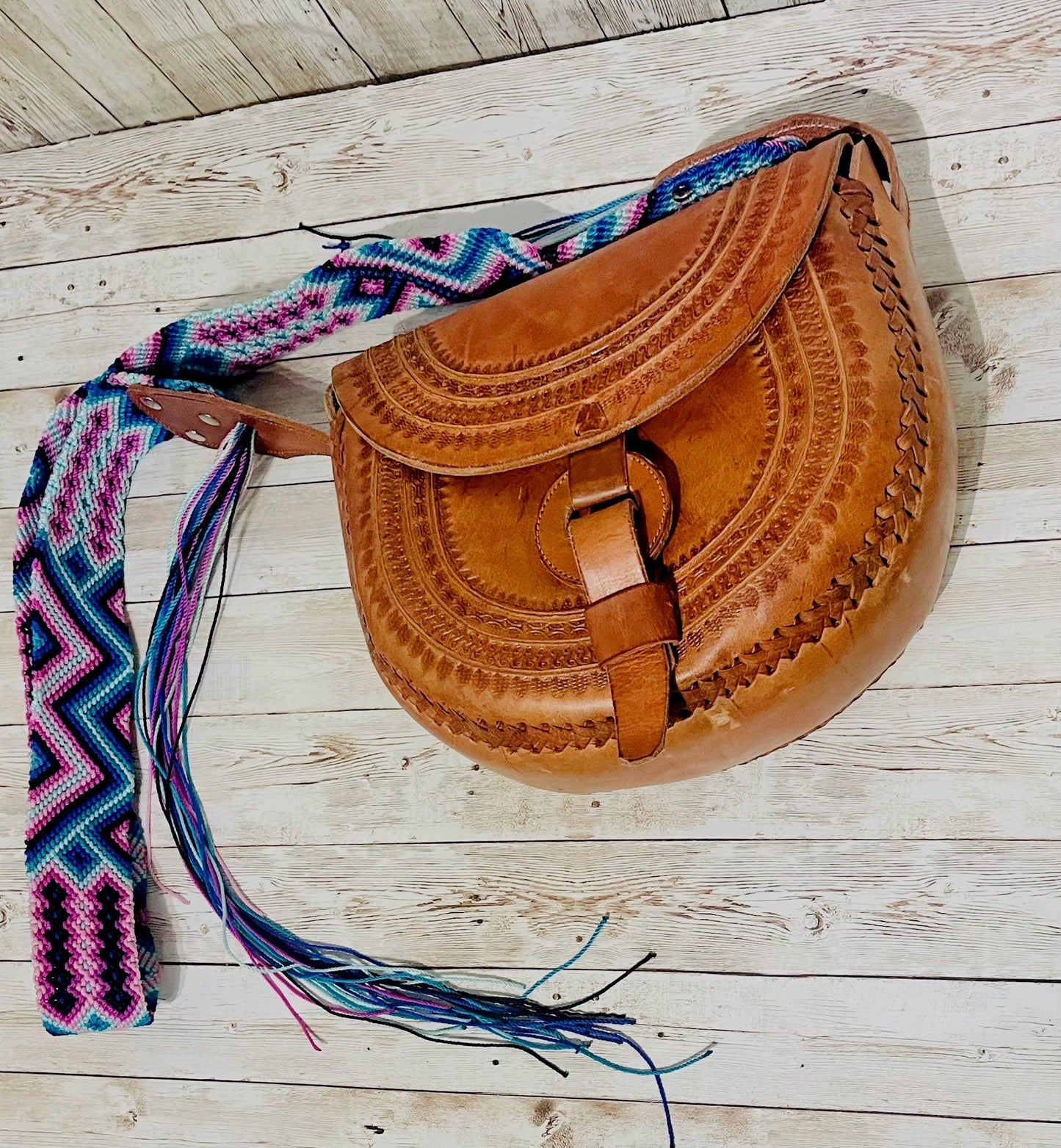 Handcrafted Tooled Western Mexican Leather Crossbody Bag with Woven Straps Bolsa Mexicana de Piel con Correa Tejida