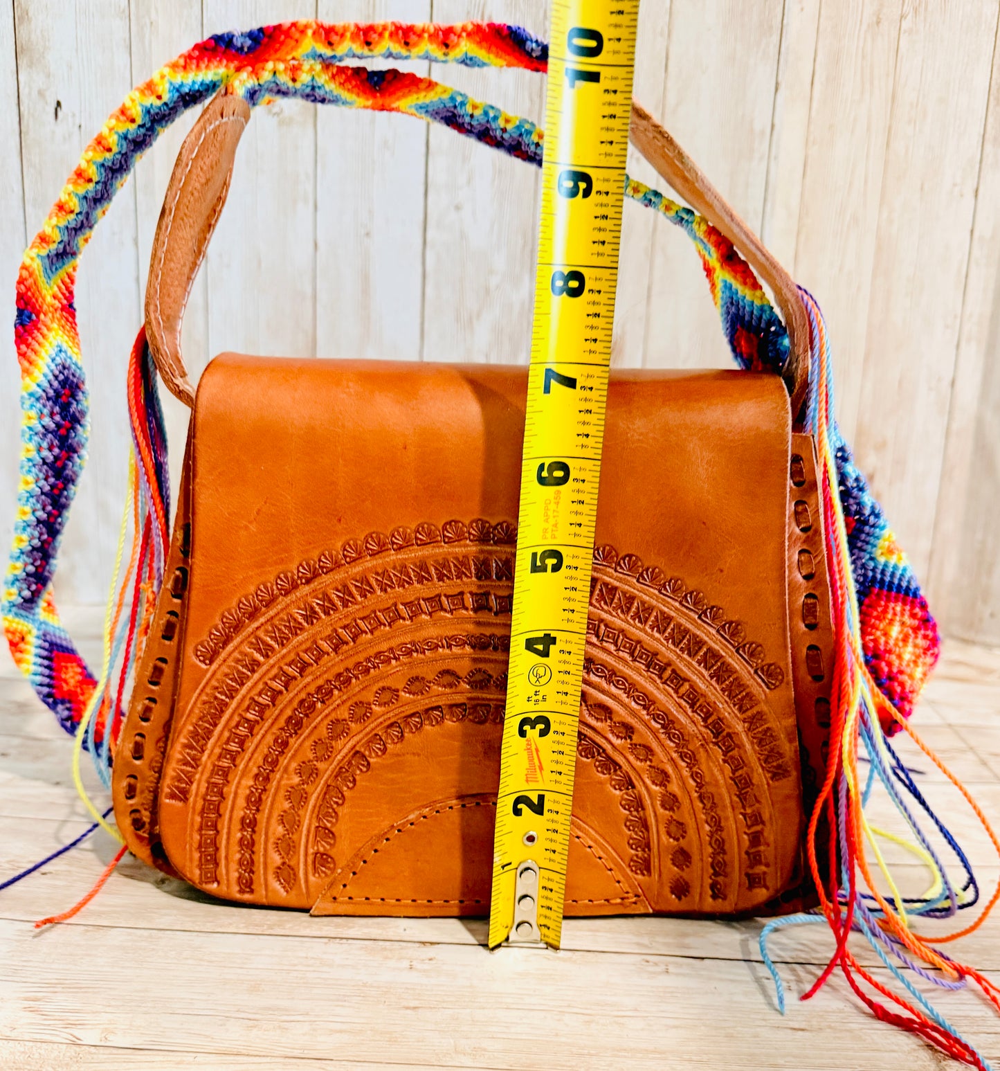 Mexican Leather Tooled Crossbody Handbag Bolsa Mexicana de Piel Cincelada
