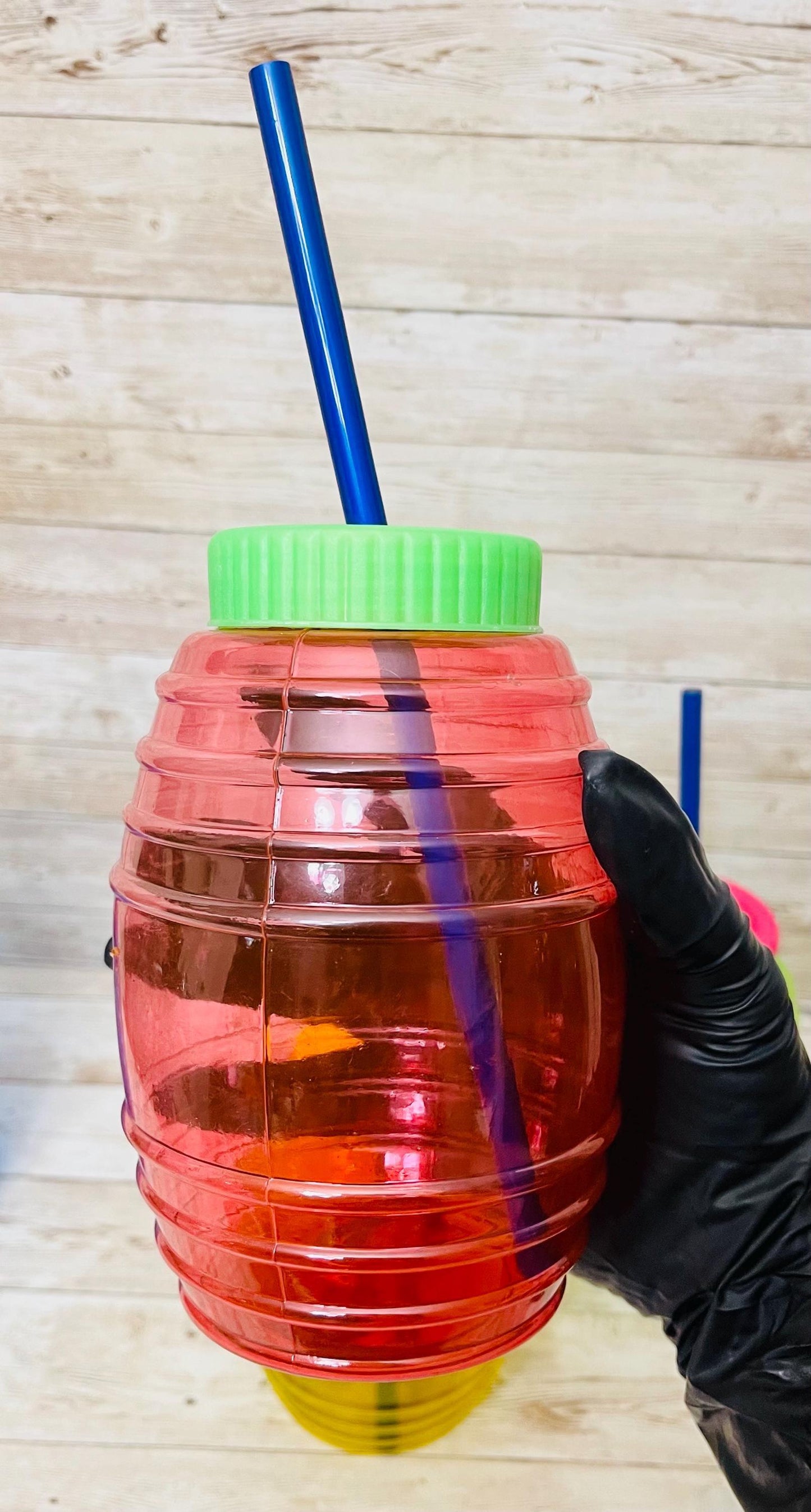 4 Color Vitroleros with Straw Lid Holes 32 oz 4 Vitroleros de Color