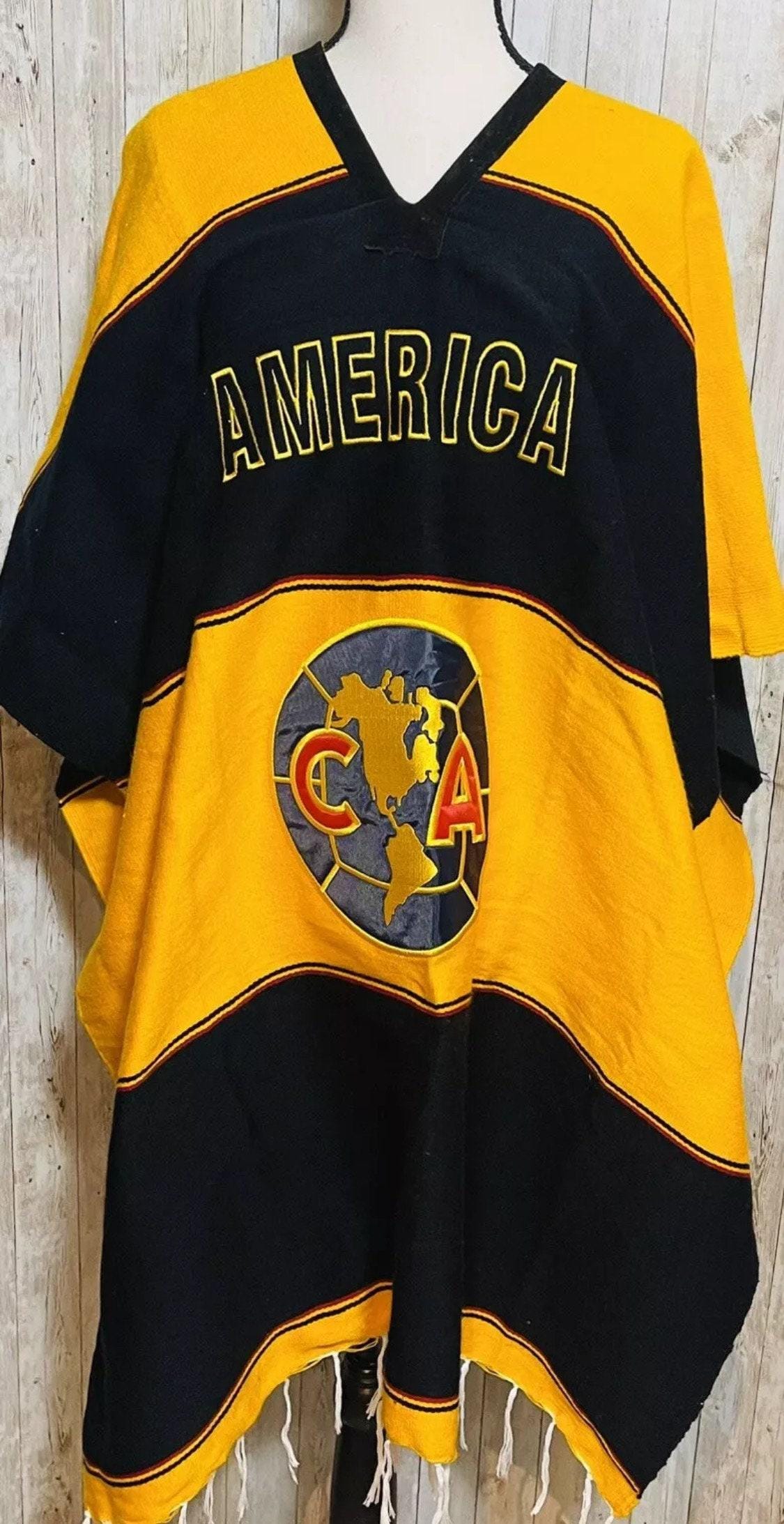 Poncho Mexicano  del Club America Poncho de Futbol Mexicano Mexican Soccer Poncho