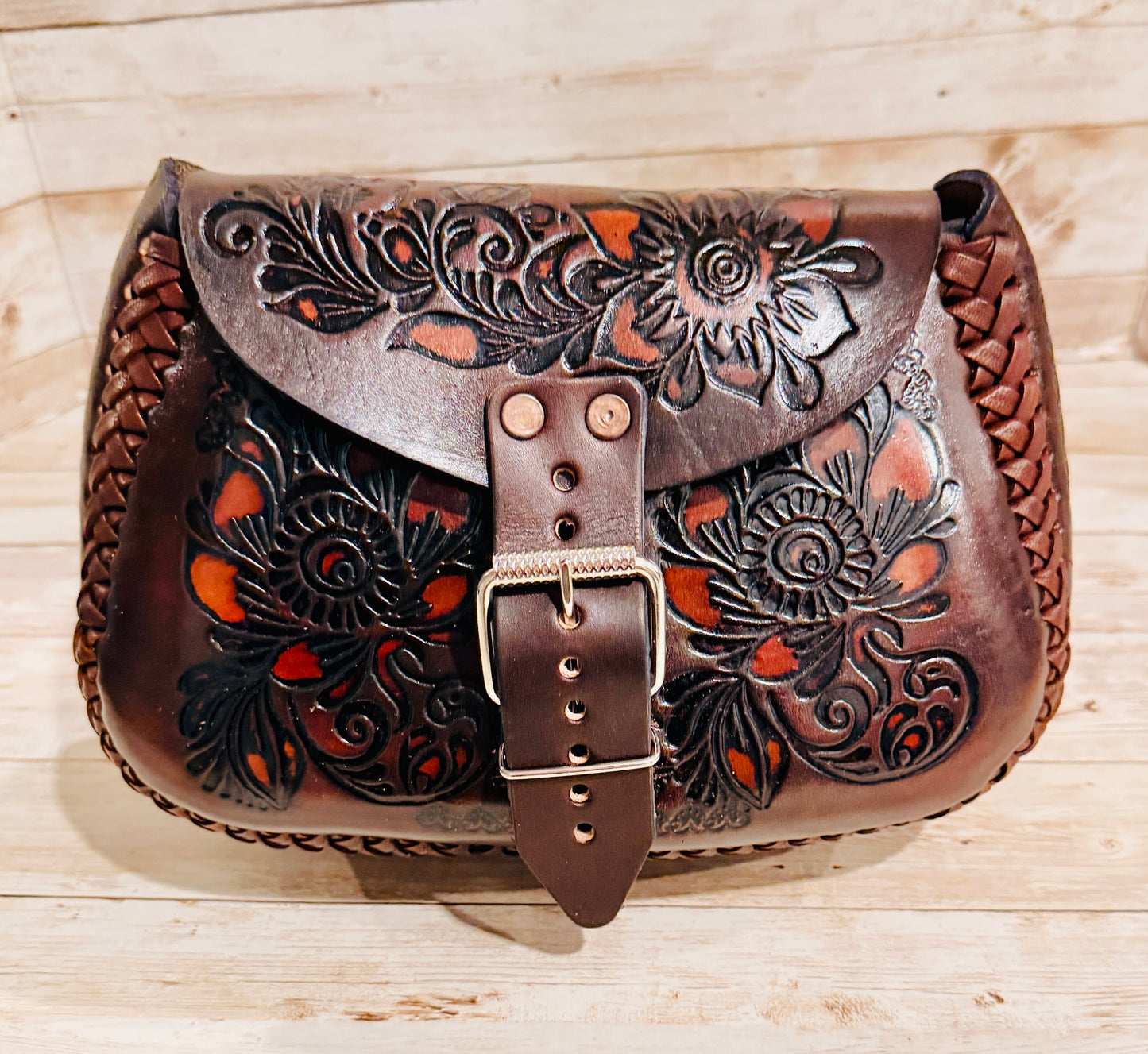 Mexican Leather Tooled Crossbody Handbag Bolsa Mexicana de Piel Cincelada