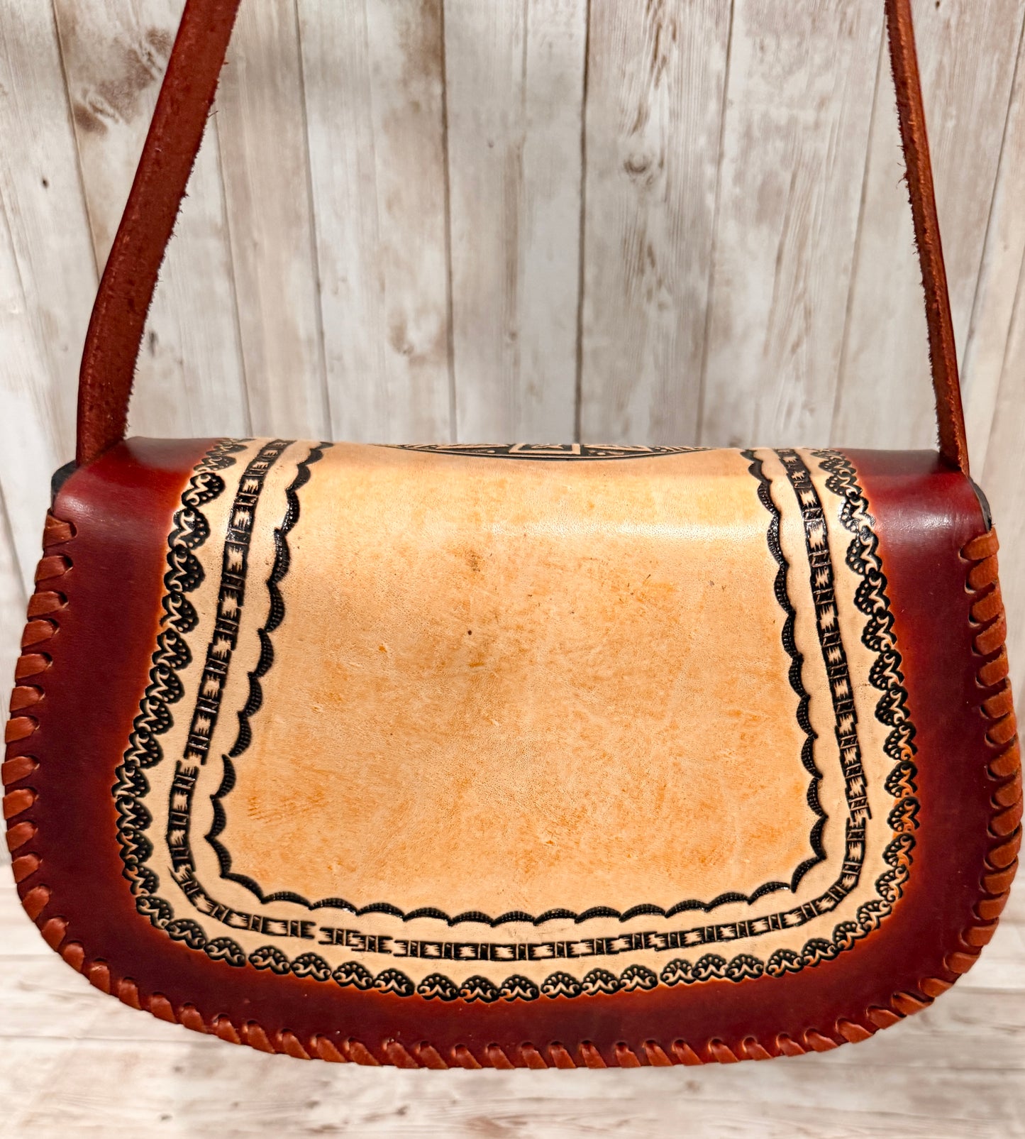 Mexican Leather Tooled Handbag Bolsa Mexicana de Piel Cincelada