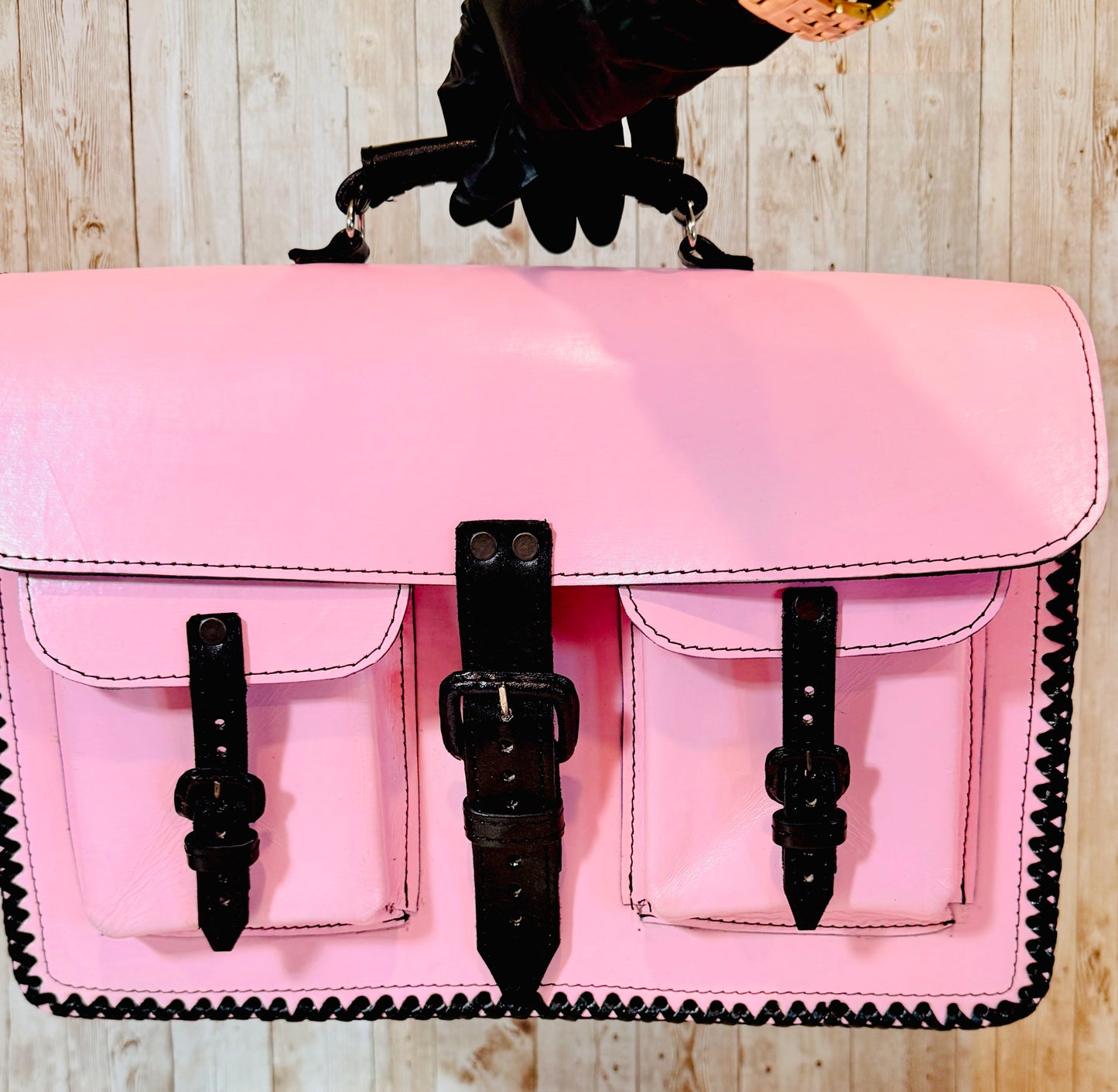 Unisex Leather Handmade Portfolio Leather Business Briefcase Mexican Artesanal Satchel Portafolio Artesanal de Piel de Cuero Amartillado