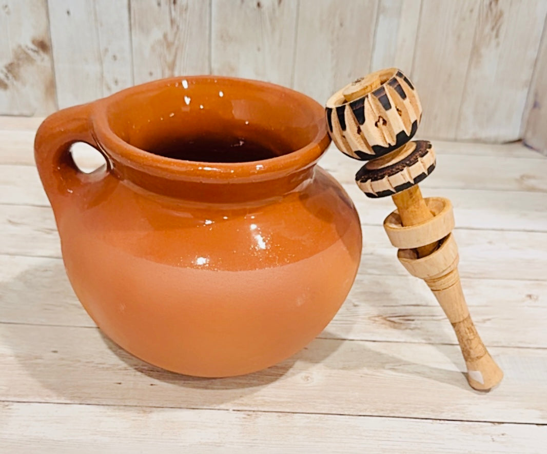 Olla de Barro Chocolatera con 1 Molinillo de Madera Terra Cota Hot Chocolote Pot with 1 Wood Molinillo Grinder