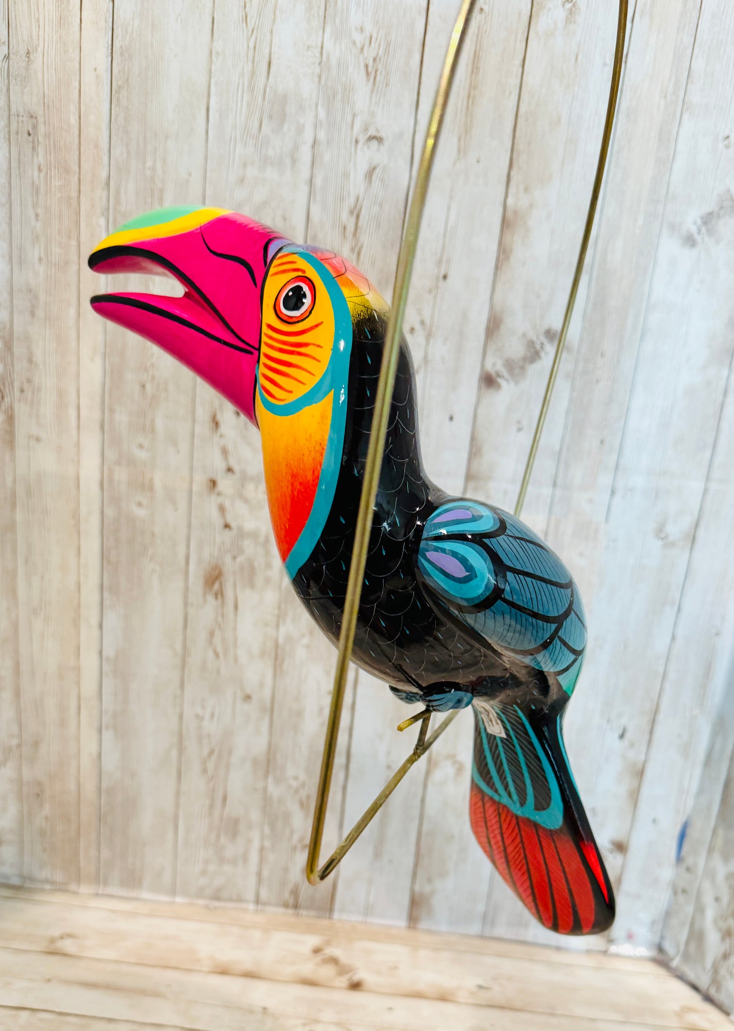 Mexican Exotic Ceramic Bird on a Perch Pajaro Mexicano de Ceramic en Aro