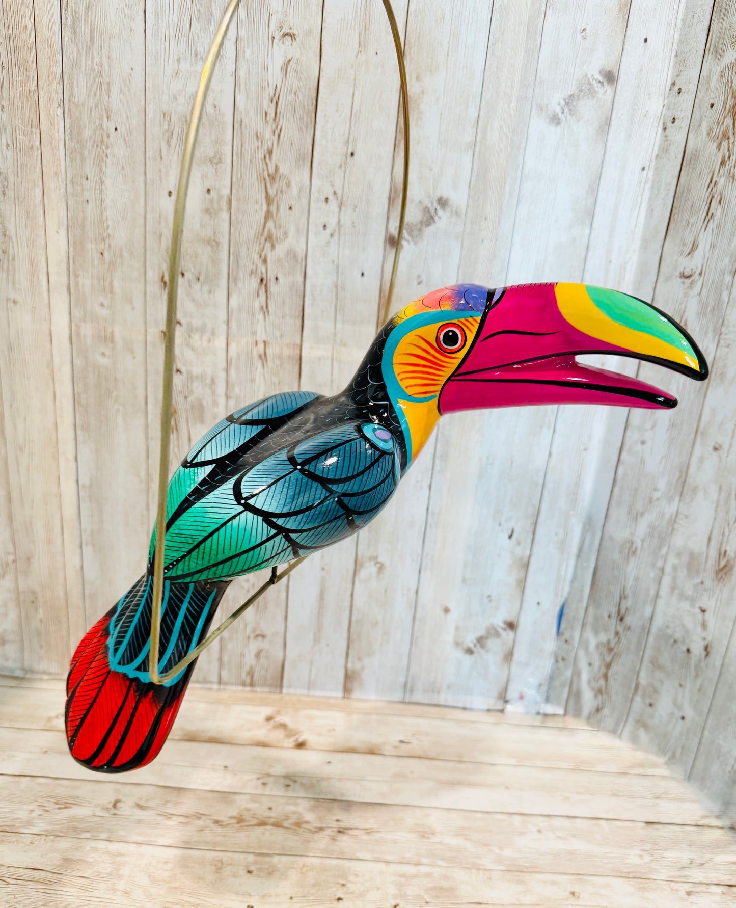 Mexican Exotic Ceramic Bird on a Perch Pajaro Mexicano de Ceramic en Aro