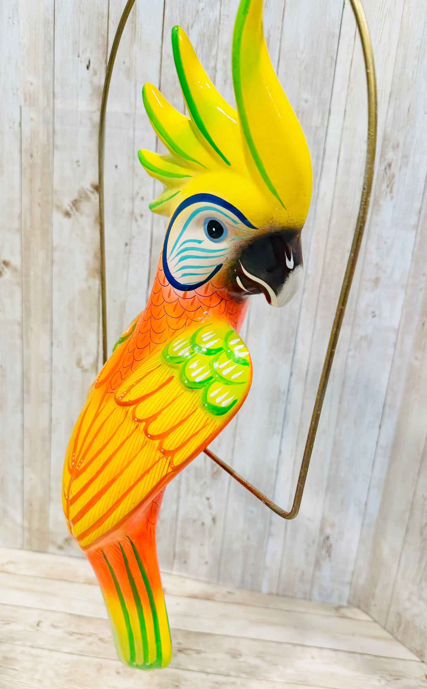 Mexican Exotic Ceramic Bird on a Perch Pajaro Mexicano de Ceramic en Aro