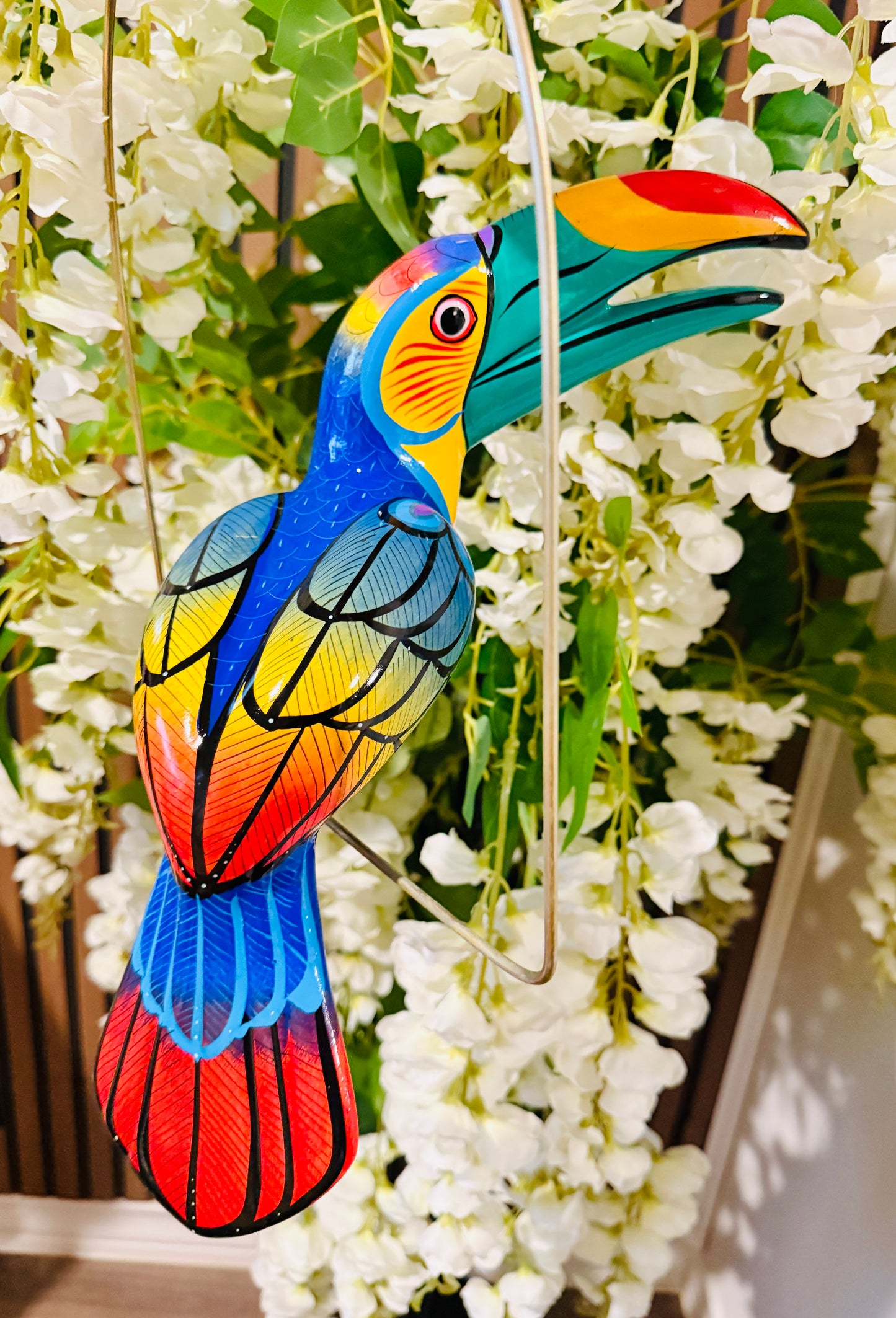Mexican Exotic Ceramic Bird on a Perch Pajaro Mexicano de Ceramic en Aro