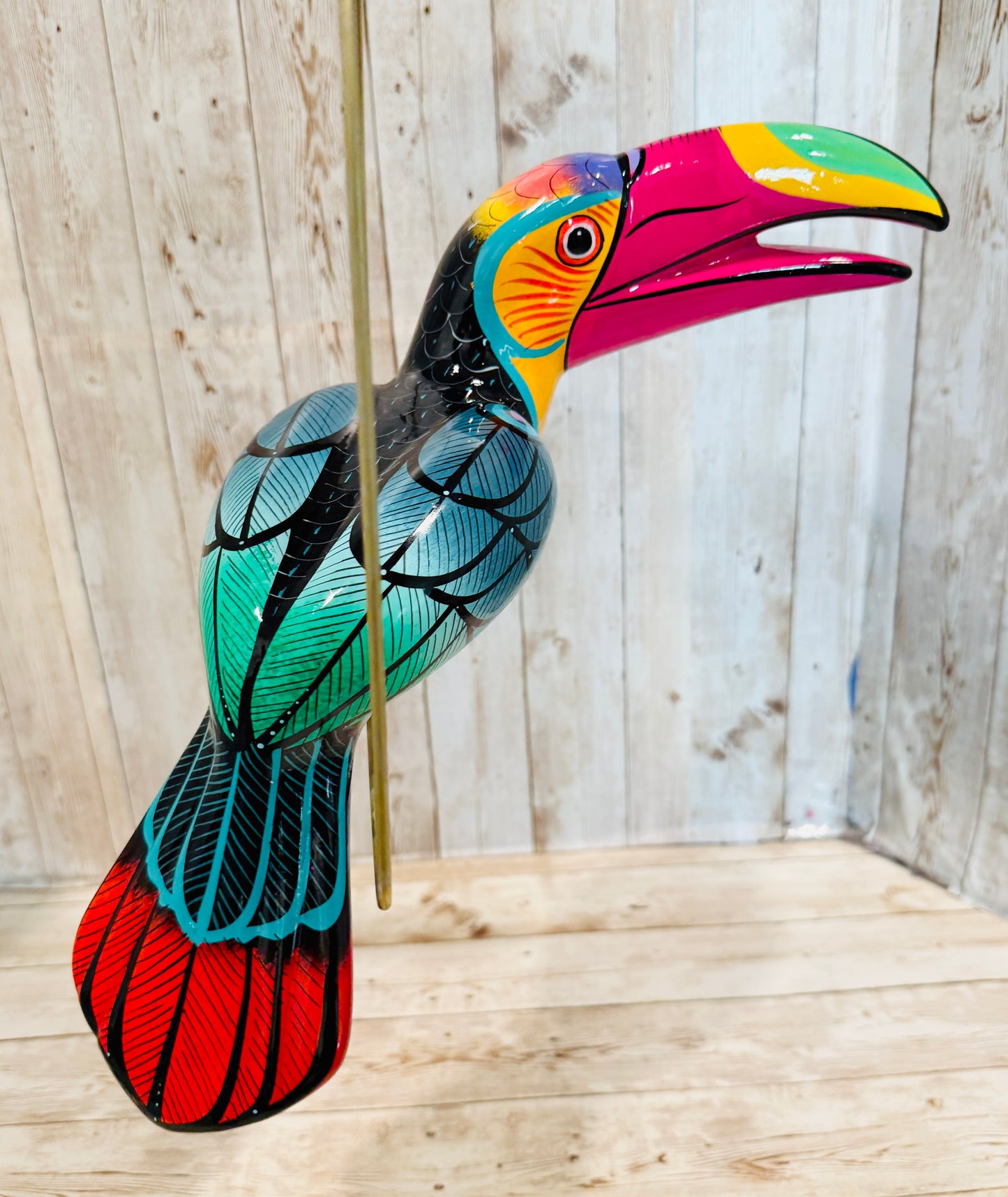 Mexican Exotic Ceramic Bird on a Perch Pajaro Mexicano de Ceramic en Aro