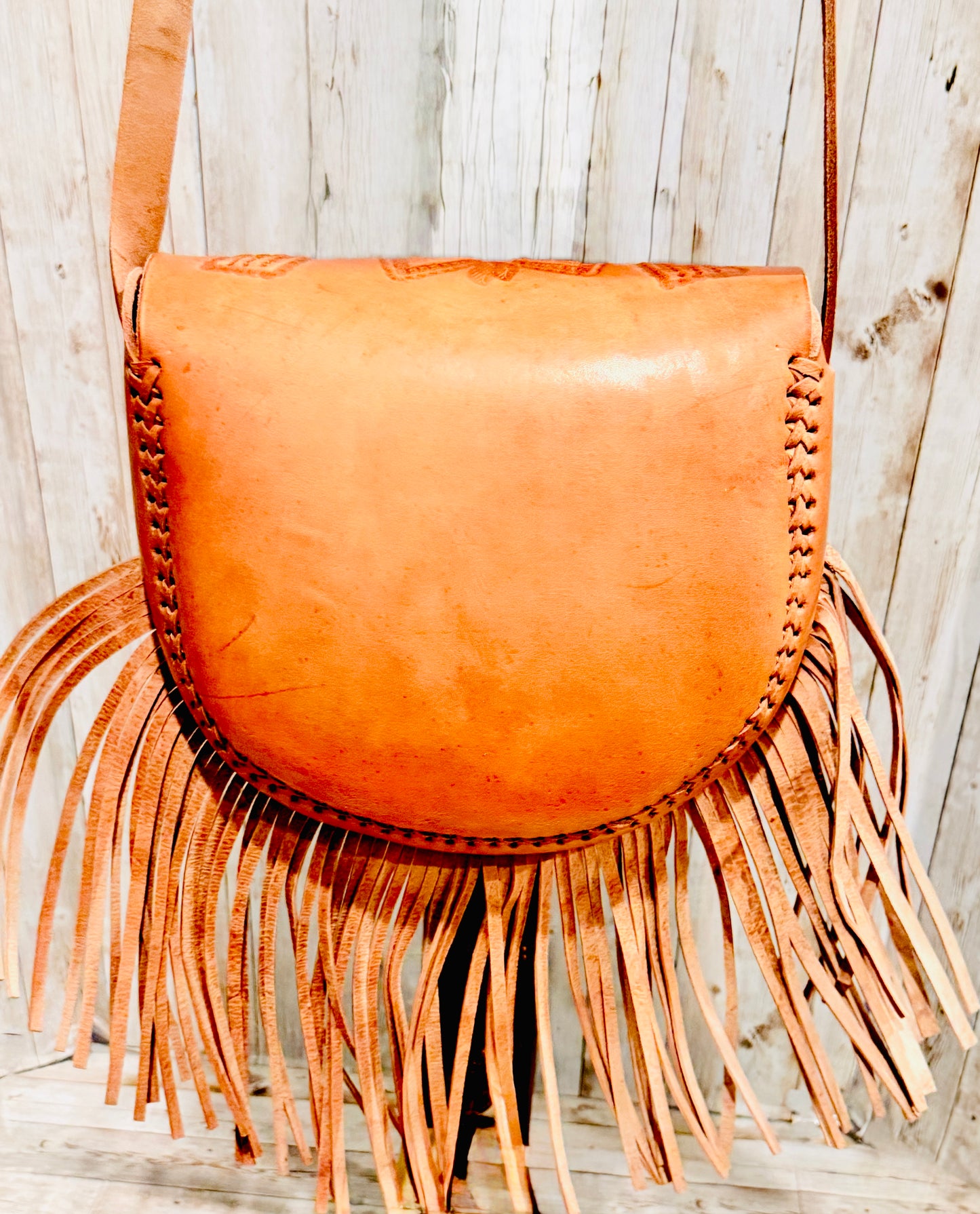 Mexican Leather Tooled Fringe Crossbody Handbag Bolsa Mexicana de Piel Cincelada con Flecos