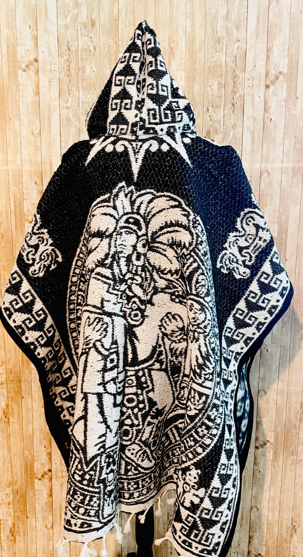 Poncho Mexicano  Calendario Azteca Con Gorro Mexican Aztec Calendar Poncho with Hoodie