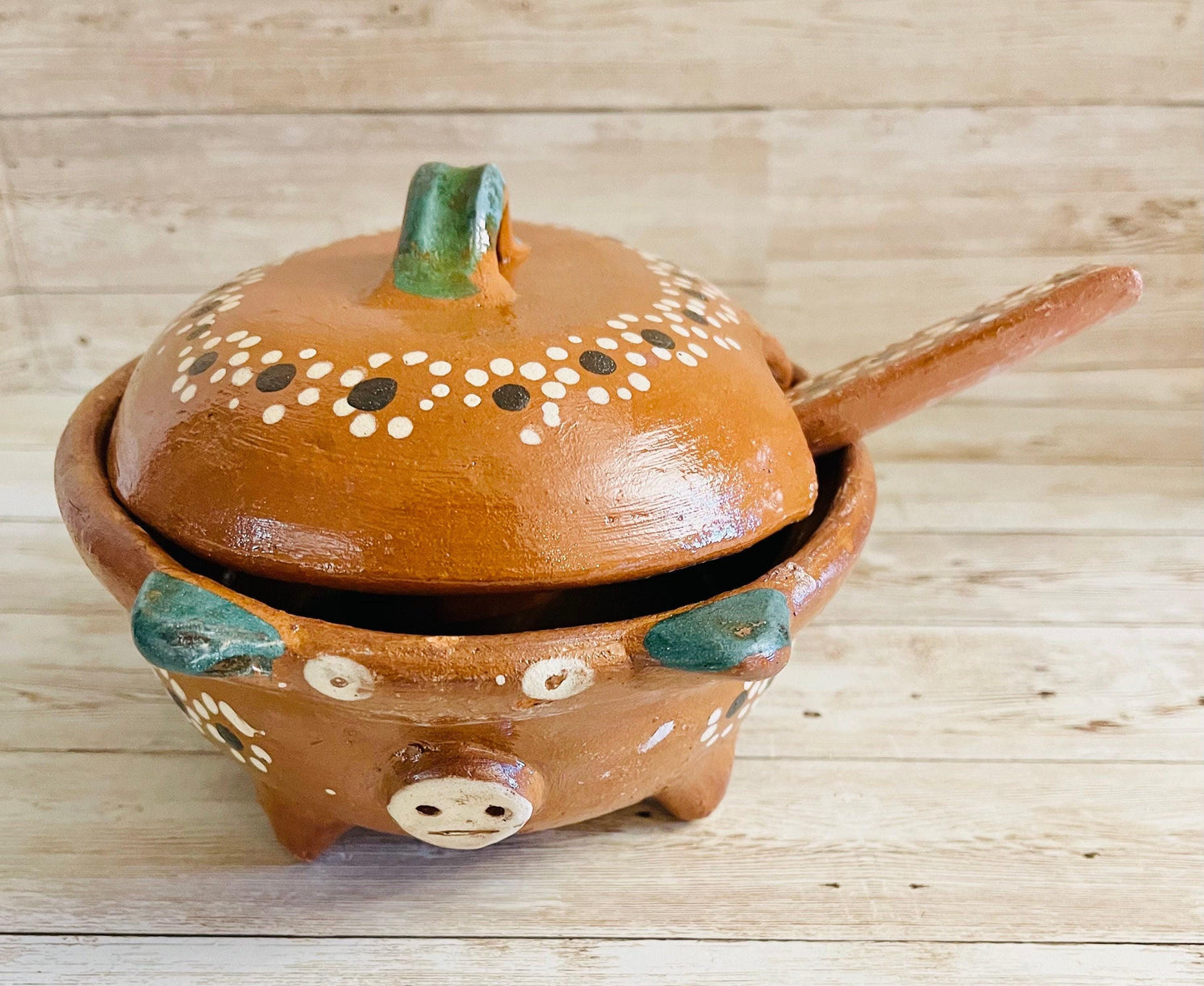 Terra Cotta Mexican Pottery Salsa Pig Bowl with Spoon and Lid  Salsera de Barro Mexicana de Marranito con Cuchara y Tapa