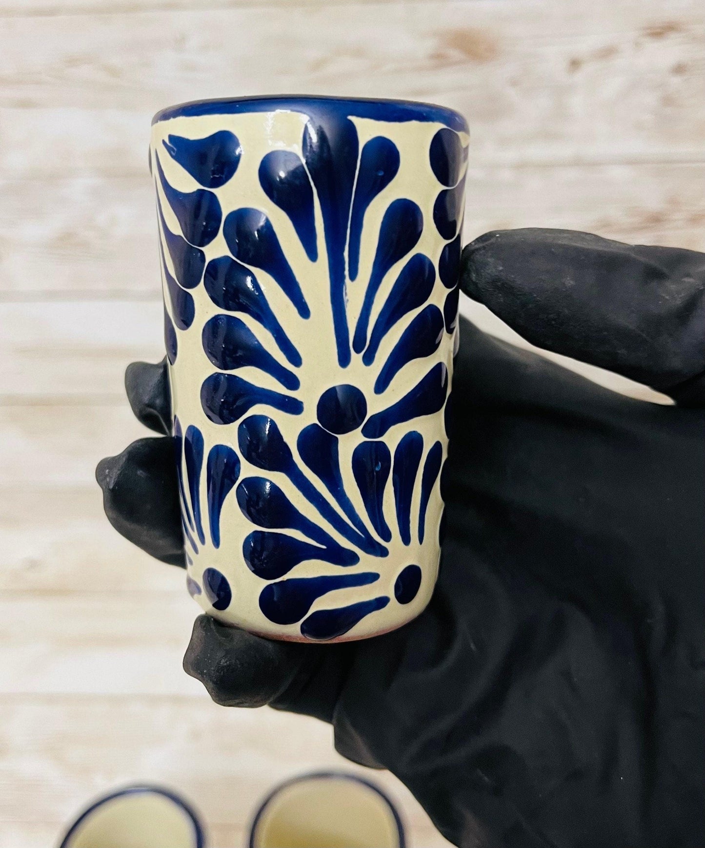 3x Talavera Mexican Art Pottery Shot Glasses Tequileros Drinkware 3x Tequileros Mexicanos de Talavera