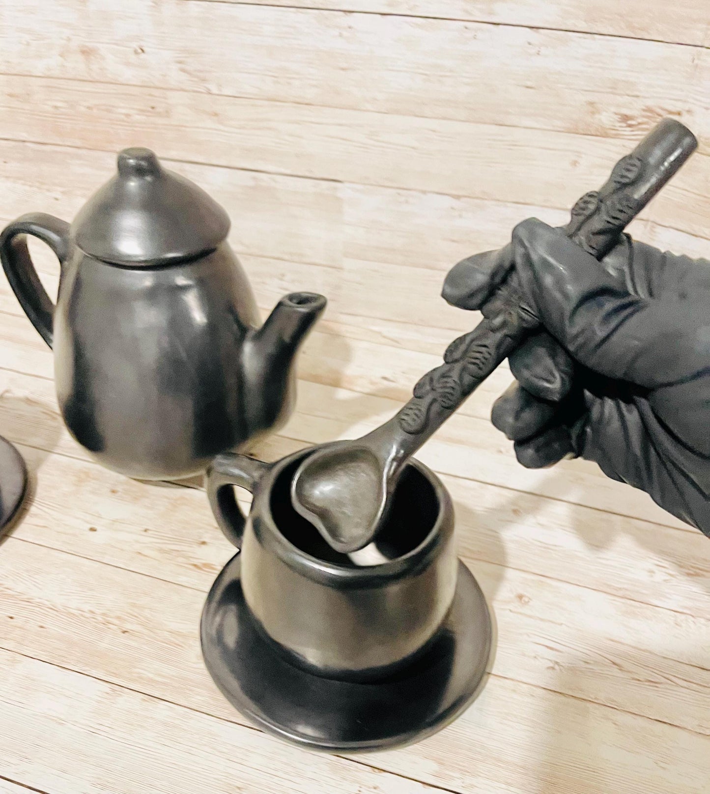 Black Oaxacan Mexican Clay Coffee Tea Pot with 2 Mugs, Plates & Sugar Spoon 1  Tetera de Barro Negro Con 2 Tazas Plato y Cuchara Azucarera