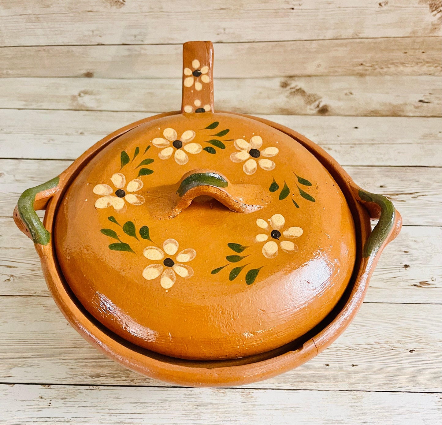 Mexican Casserole with Lid and Spoon Cazuela de Barro con Tapa y Cuchara