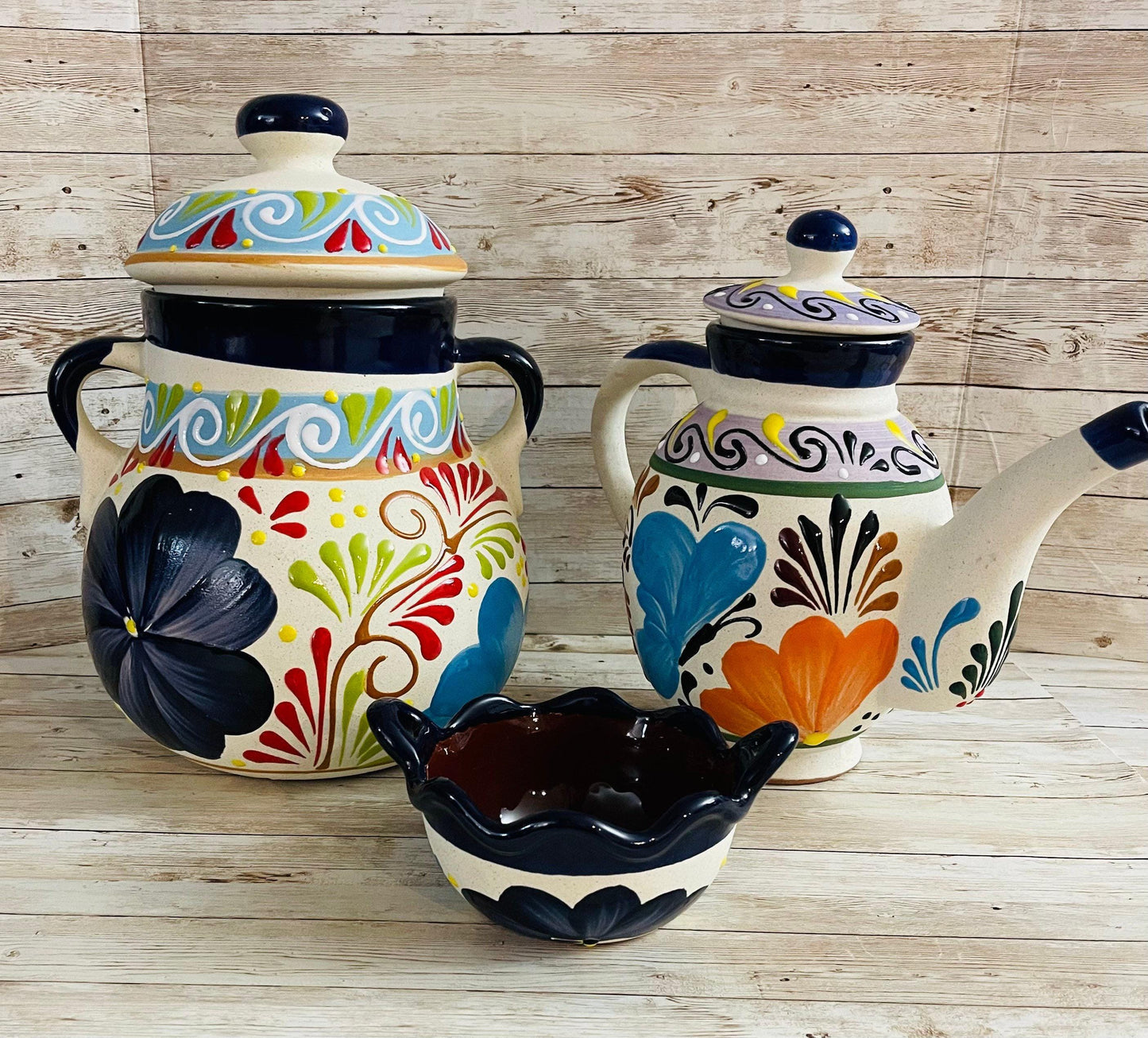 Olla de Barro Frijolera con Tapa Lechera de Barro Y Salsero Soup Terracota Pot Salsa Bowl and Cofee Milk Jug