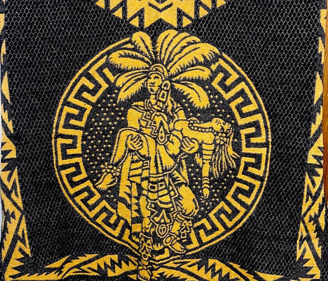 Mexican Poncho Aztec Calendar Poncho Gavan Calendario Azteca con Amor Eterno
