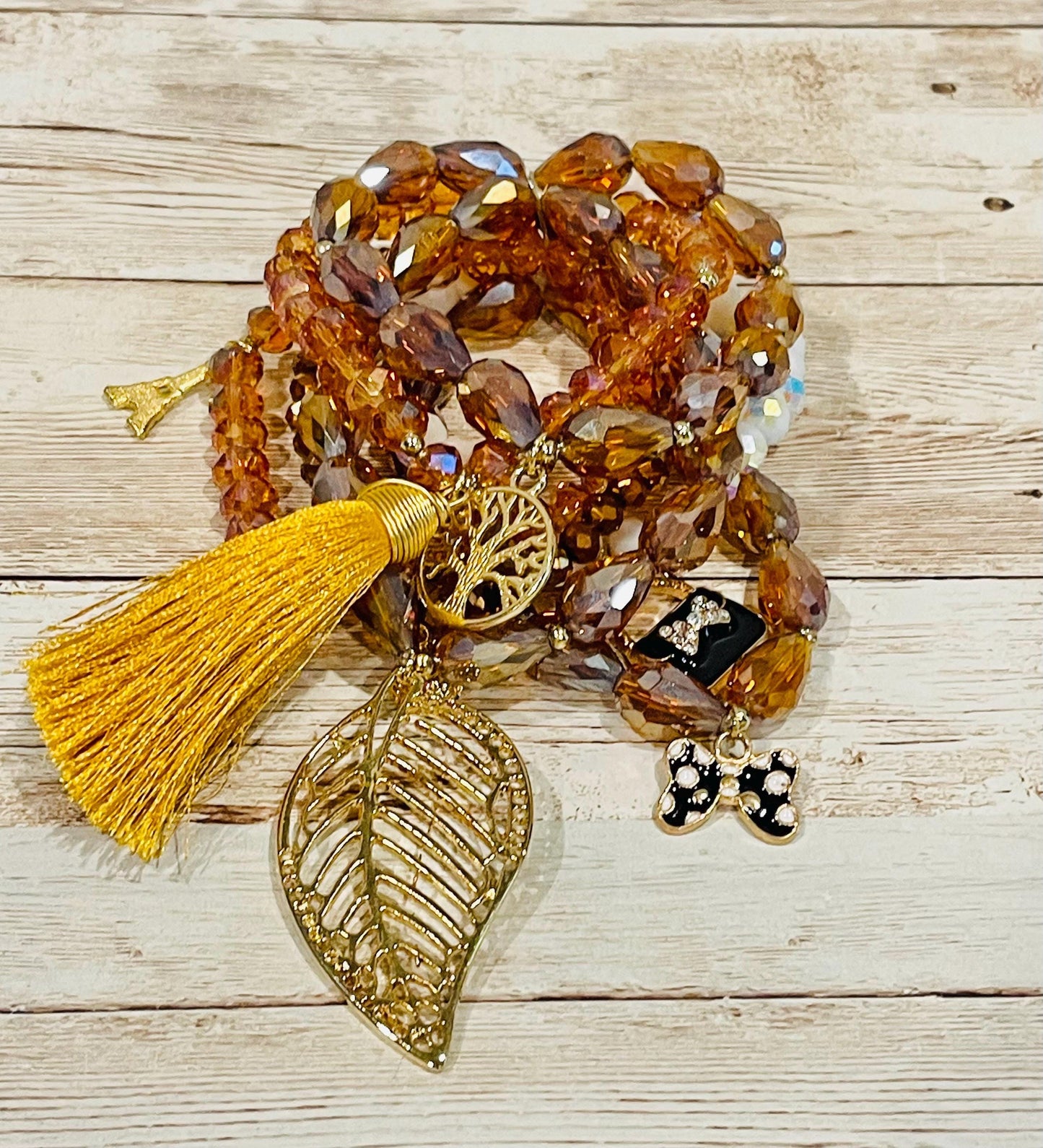 Handmade Mexican Artesanal Bracelets Set of 7 Beaded Bracelets Semanario Artesanal Mexicano 7 Pulseras