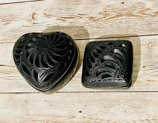 2x Mexican Artesanal Black Oaxaca Clay Handmade Jewelry Boxes 2x Joyeros Artesanales Mexicanos de Barro Negro de Oaxaca