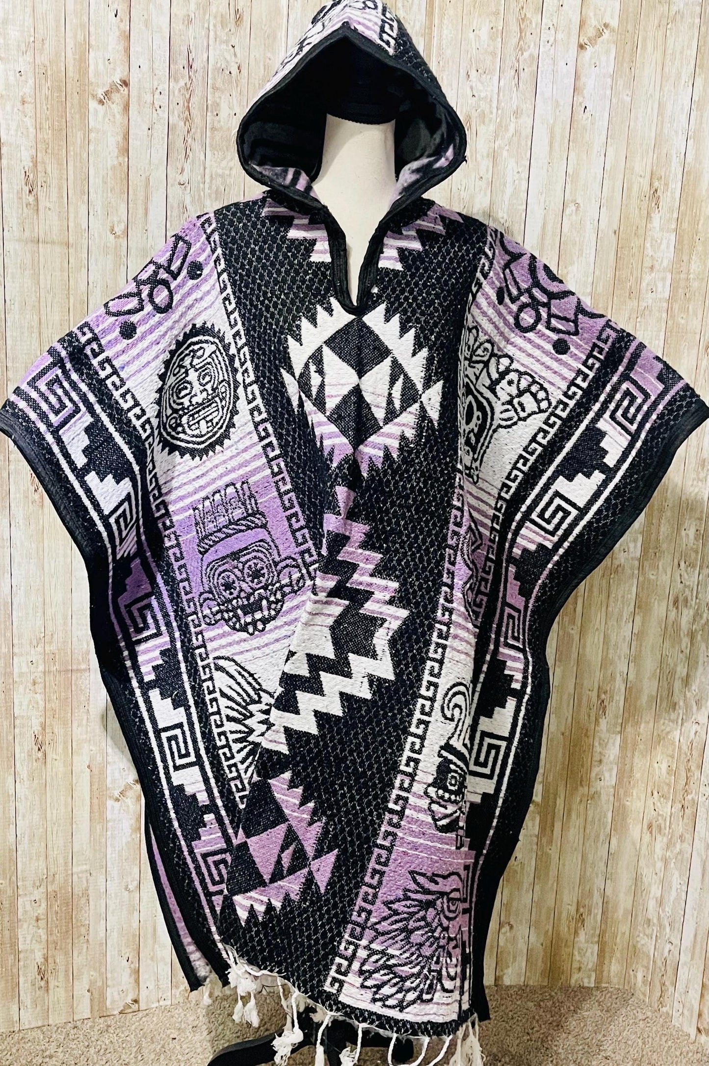 Mexican Greek Aztec Calendar Double Sided Poncho Poncho Mexicano Doble Vista Calendario Azteca Greco