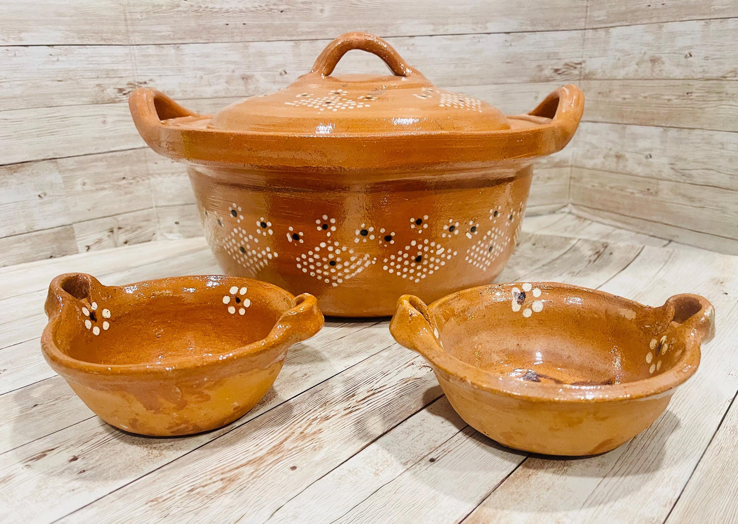 Handmade Mexican Clay Pot Casderole with Lid & 2 Bowls Authentic Barro Cookware Set Cazuela de Barro con Tapadera y 2 Cazuelitas