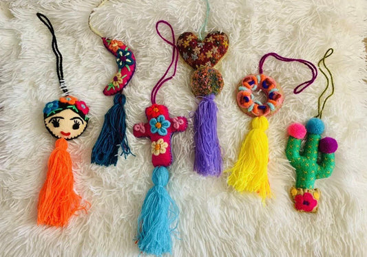 Mexican Tree Ornaments Pompom, Tassel Accessory Charms Keychains Bag Accessories Pompones