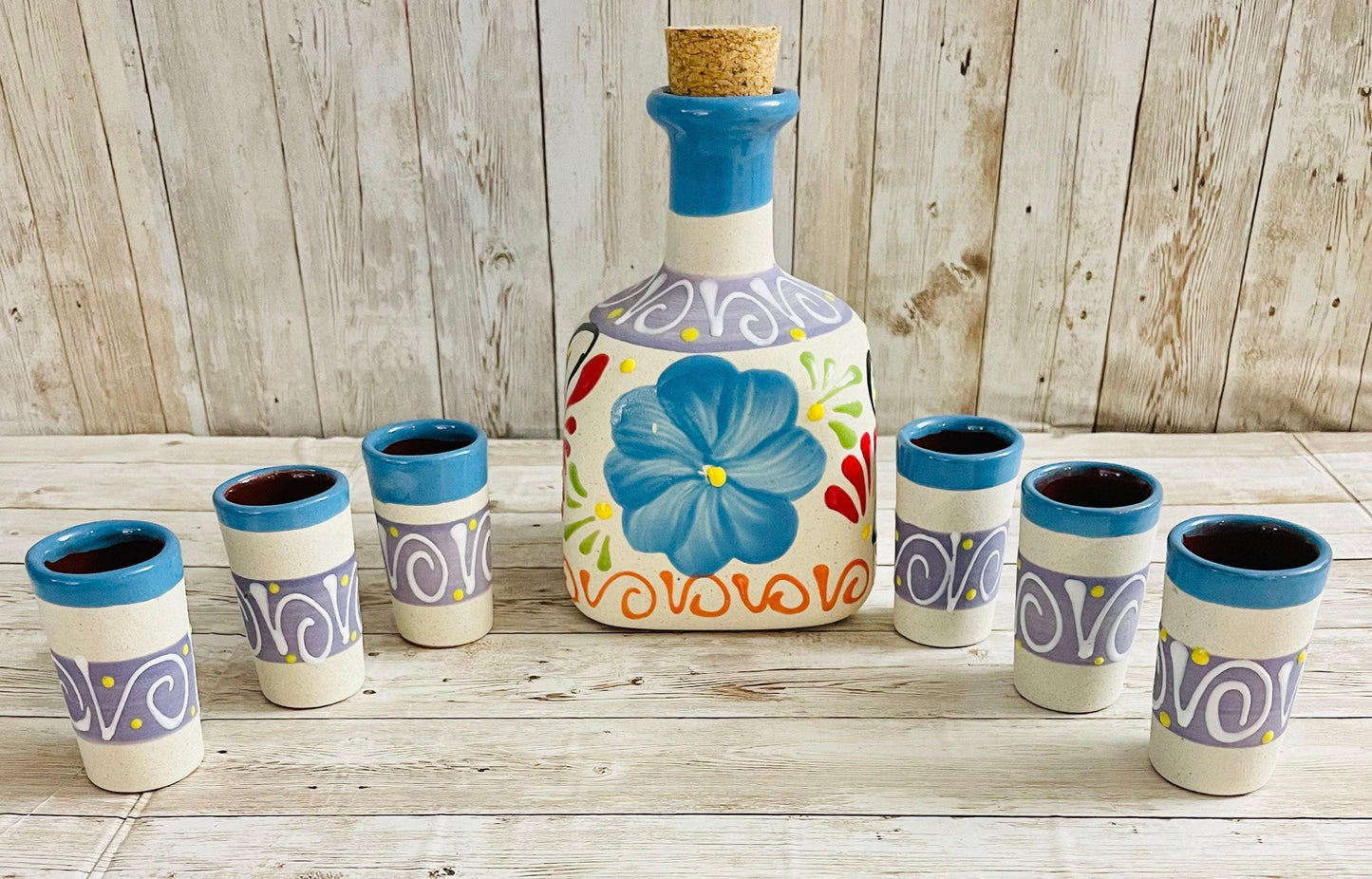Terra Cotta Mexican Art Pottery Decanter With 6 Tequila Shot Glasses Licorera Artesanal Mexicana con 6 Vasos Tequileros