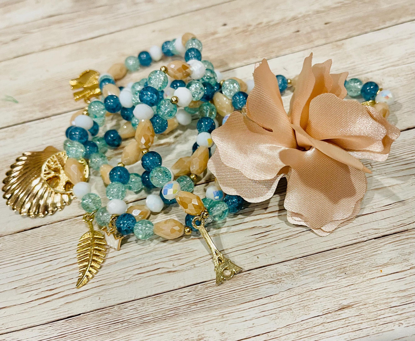 Handmade Mexican Artesanal Bracelets Set of 7 Beaded Bracelets Semanario Artesanal Mexicano 7 Pulseras