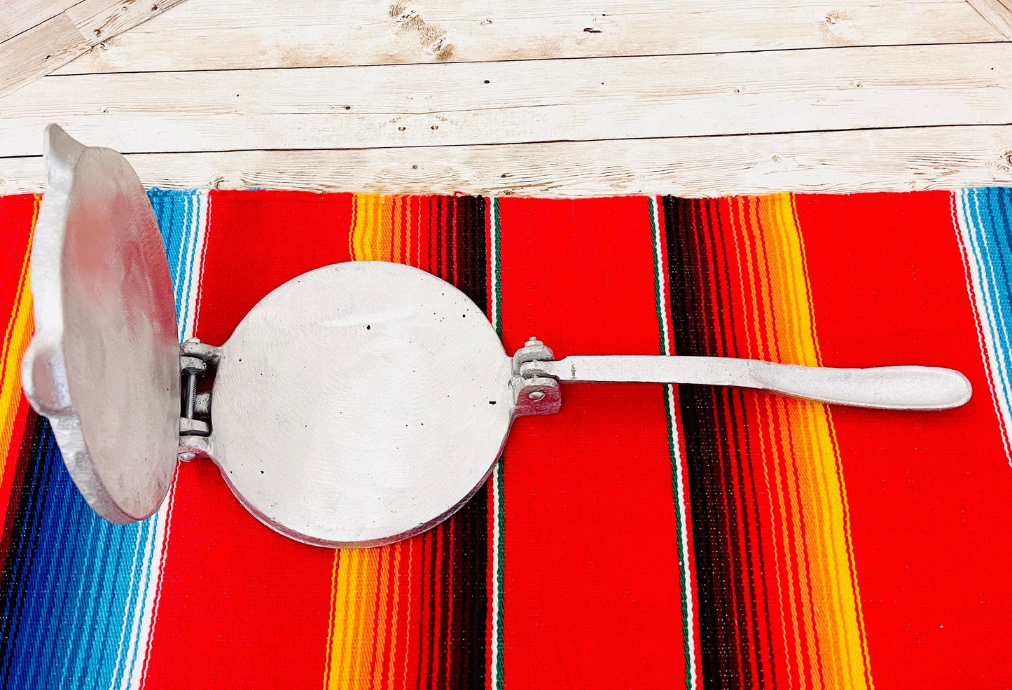 Prensa Mexicana Para Tortillas de Masa oh Arina Mexican Tortilla Press-Maker