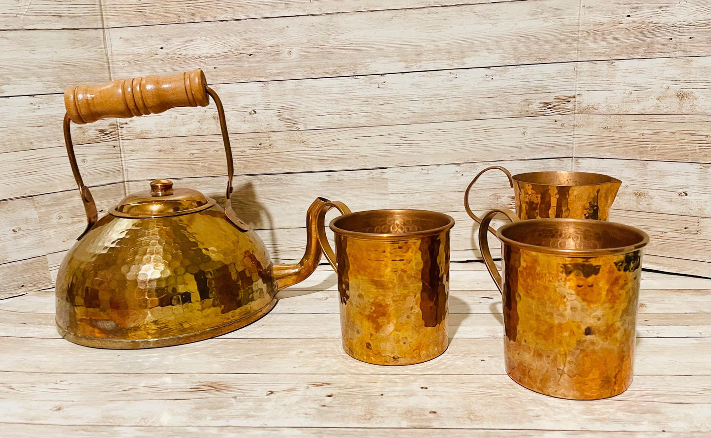 Mexican Copper Coffee Tea Pot with Pouring Cup and 2 Cups Cafetera/Tetera de Cobre Mexicano con Taza para Servir y 2 Vasos