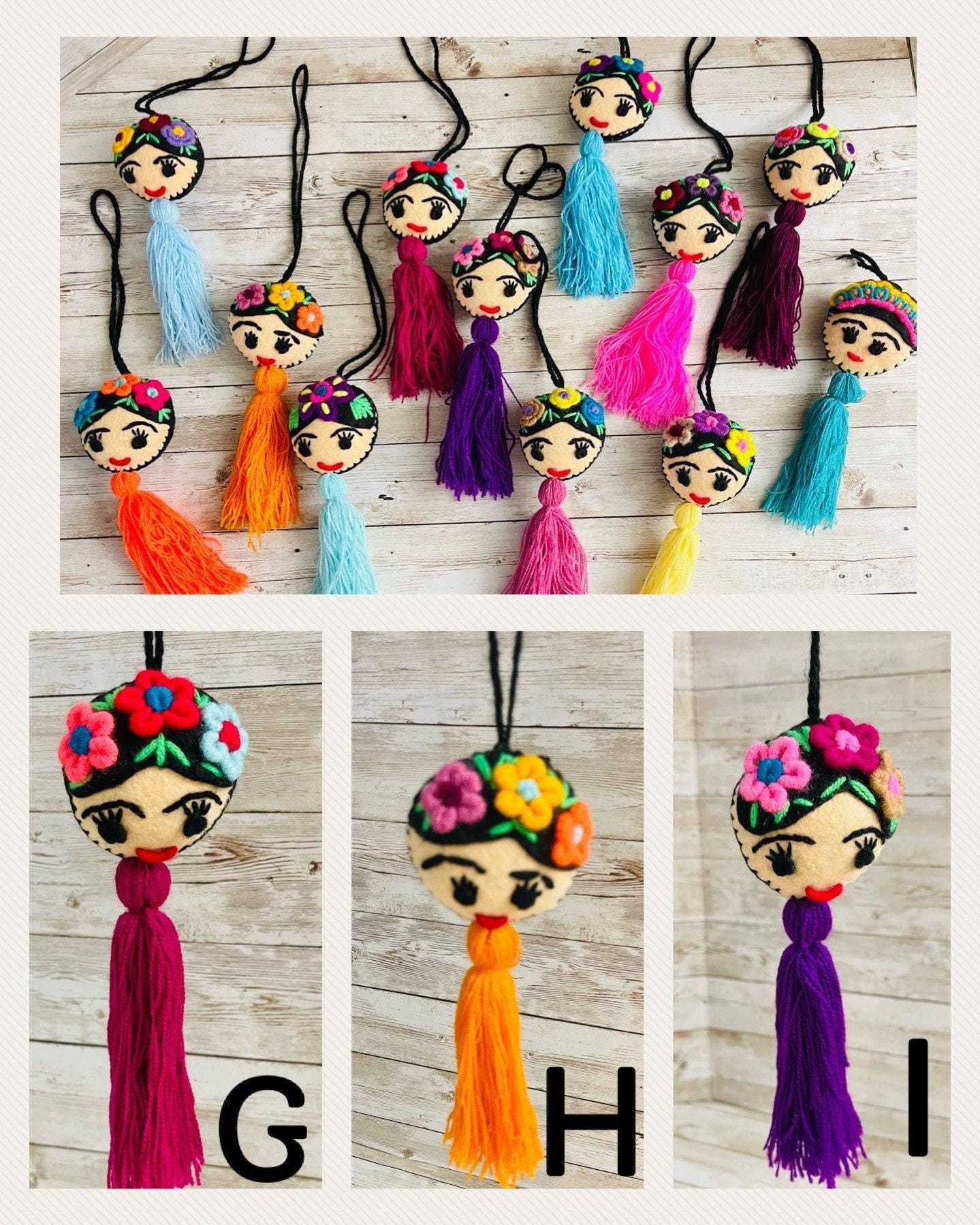 Frida Kahlo Tassle Pom Poms Pompones de Frida Kahlo