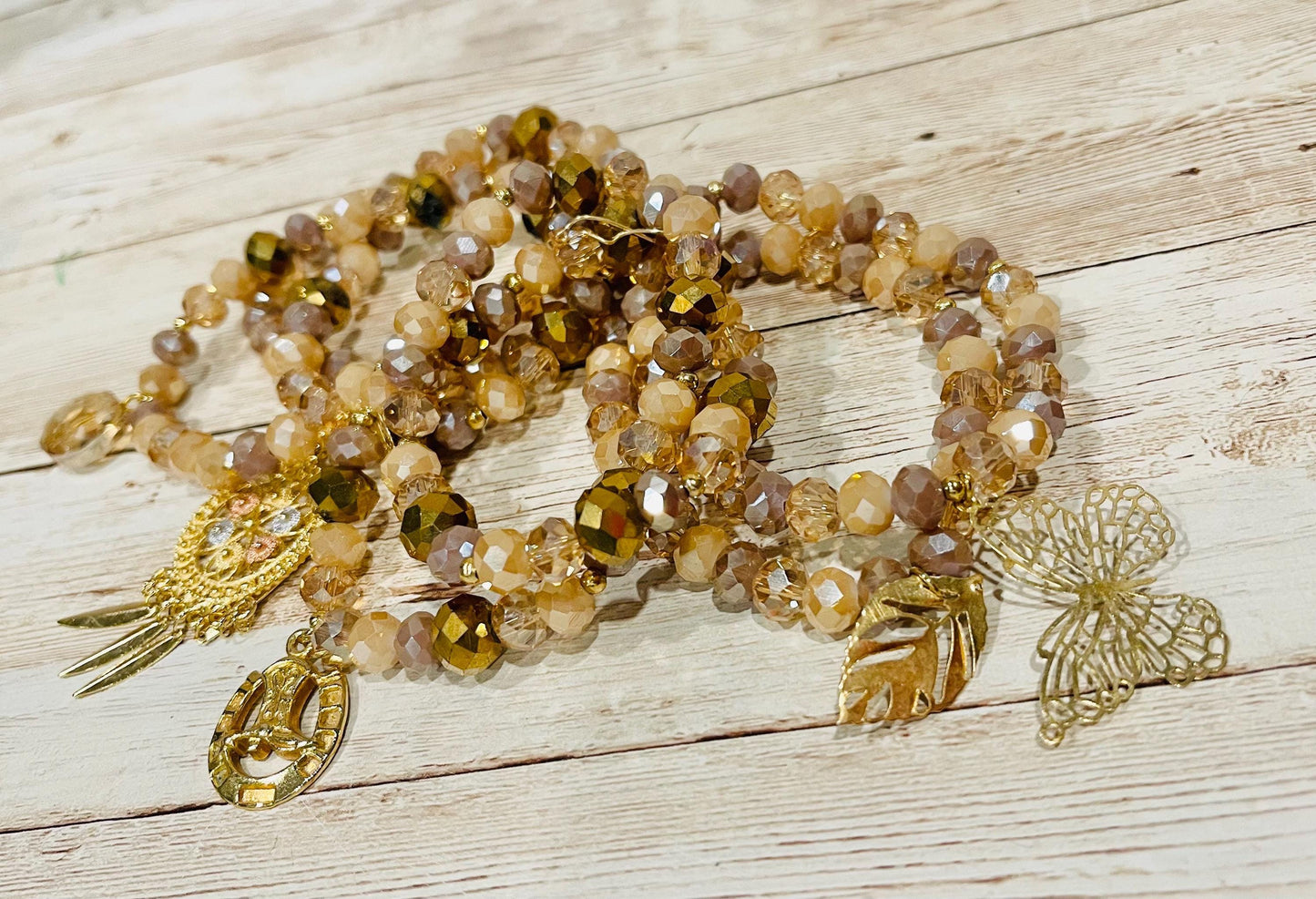 Handmade Mexican Artesanal Bracelets Set of 7 Beaded Bracelets Semanario Artesanal Mexicano 7 Pulseras