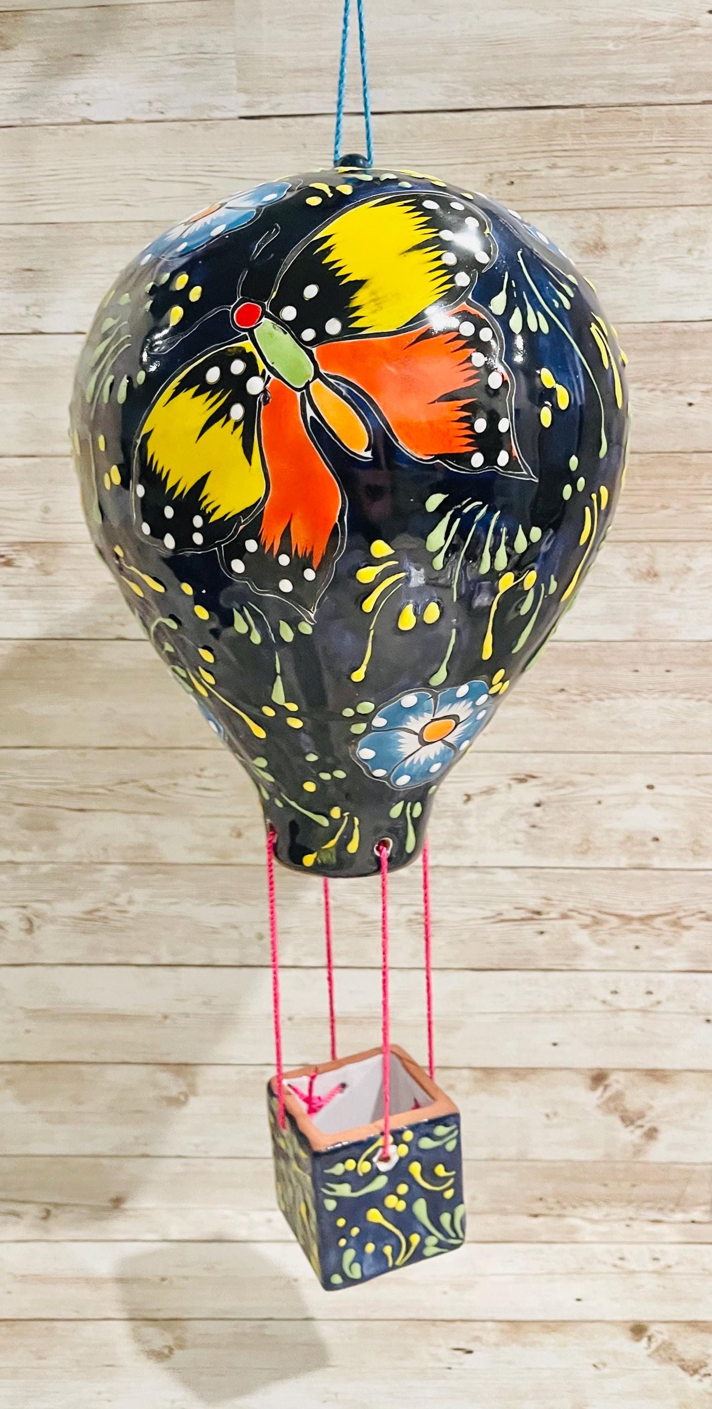 Mexican Talavera Hot Air Ballon Ceramic Hanging Decor Globo Aerostático Mexicano de Talavera Globo de Aire