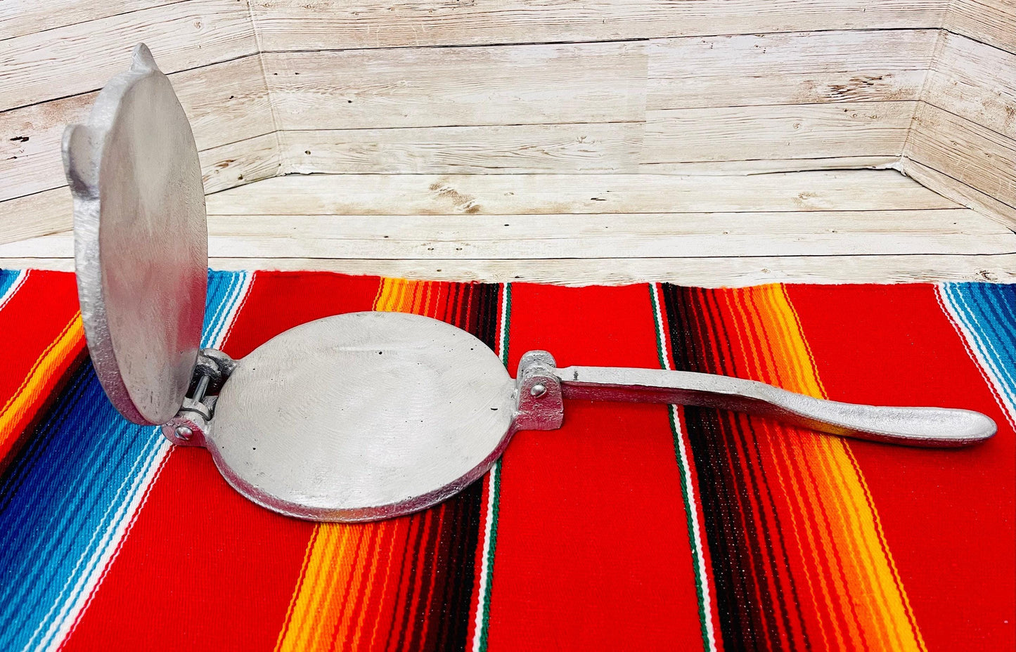 Prensa Mexicana Para Tortillas de Masa oh Arina Mexican Tortilla Press-Maker