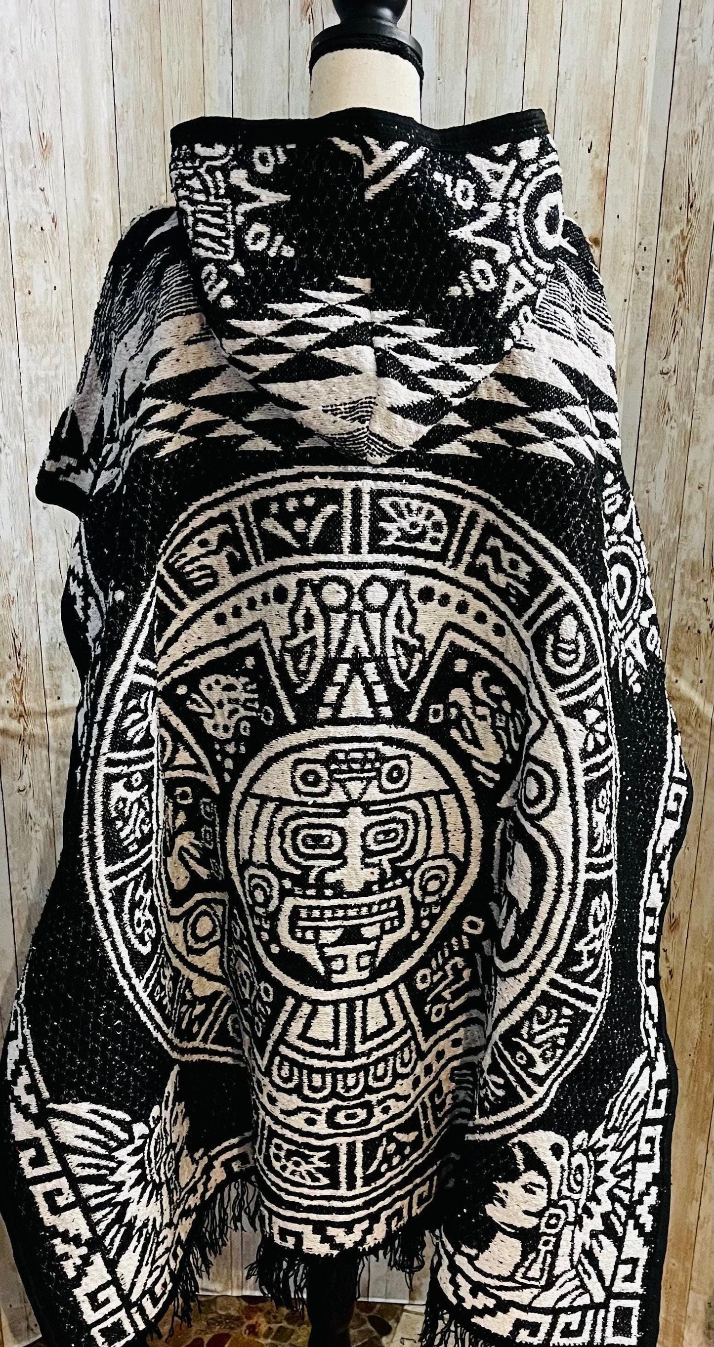 Mexican Poncho Gavan De Calendario Azteca con Gorro Mexican PONCHO Aztec Calendar with Hoodie