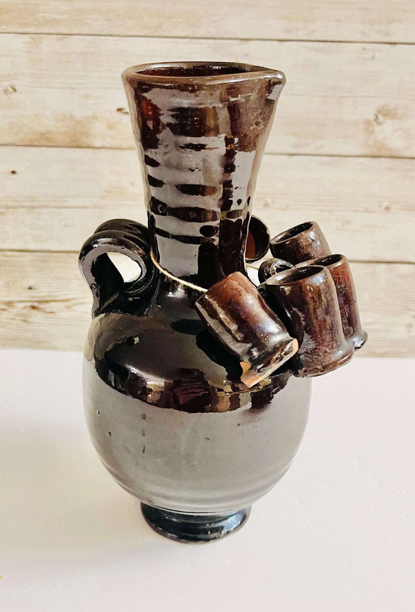 Jarrito de Barro con 5 Mini Jarritos Tequila Jug with 5 Mini Jarritos