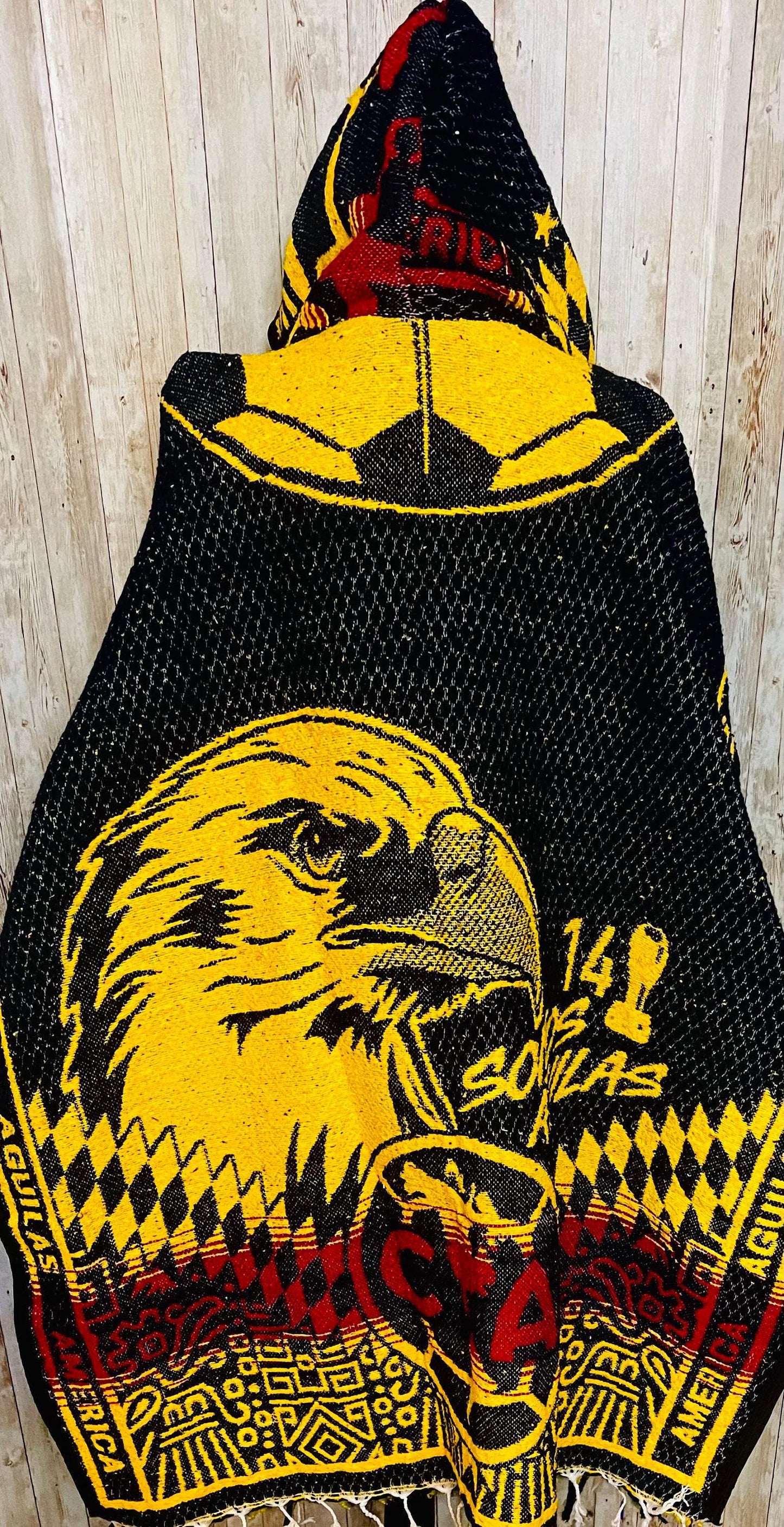 Poncho Mexicano Grueso del Club America con Gorro Poncho de Futbol Mexicano Mexican Thick  Soccer Poncho with Hoodie