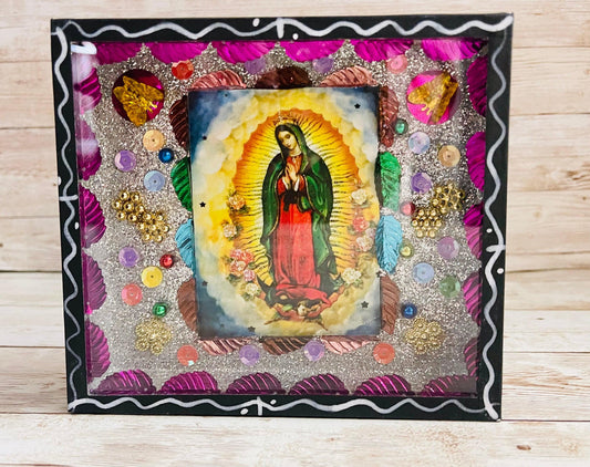 Nicho Mexicano de La Virgen Maria Virgin Mary  Shadow Box Lady of Guadalupe