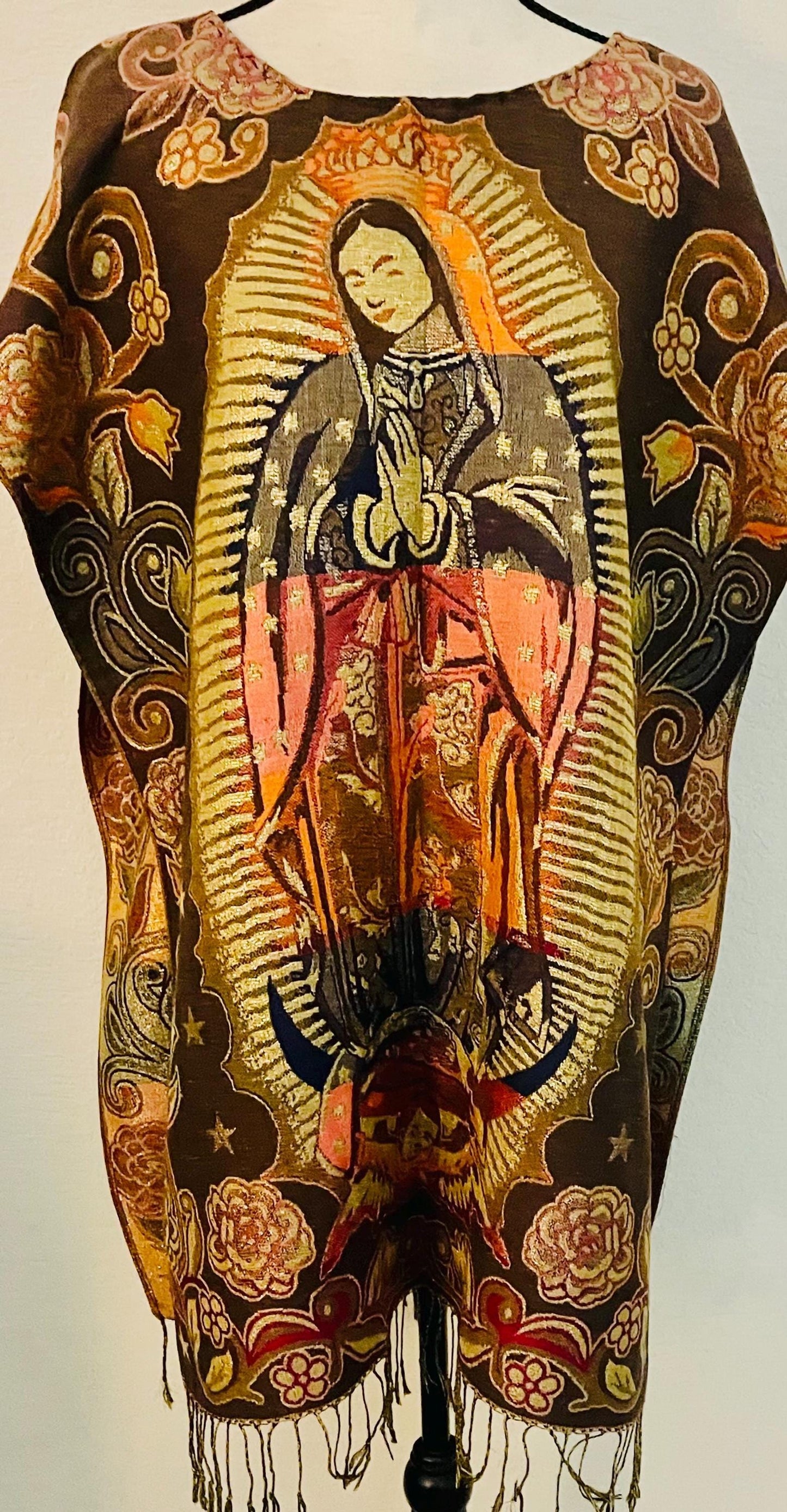 Virgin Mary Mexican Poncho Gavan de La Virgen Maria Poncho Mexicano Delgado de La Virgen Maria