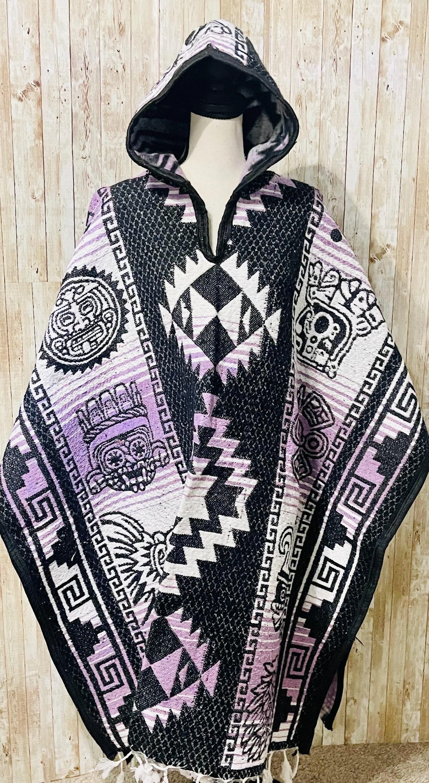 Mexican Greek Aztec Calendar Double Sided Poncho Poncho Mexicano Doble Vista Calendario Azteca Greco
