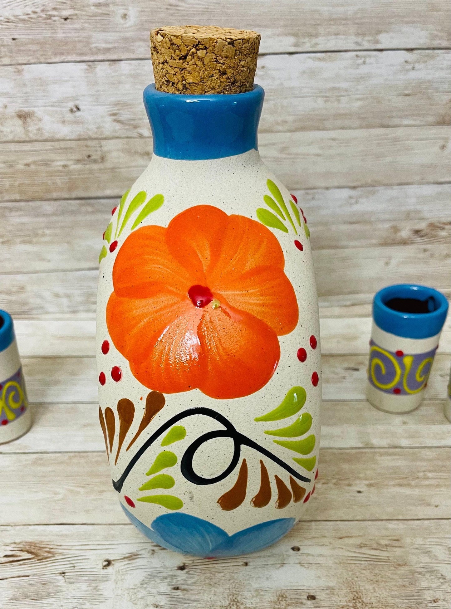 Terra Cotta Mexican Art Pottery Decanter With 6 Tequila Shot Glasses Licorera Artesanal Mexicana con 6 Vasos Tequileros