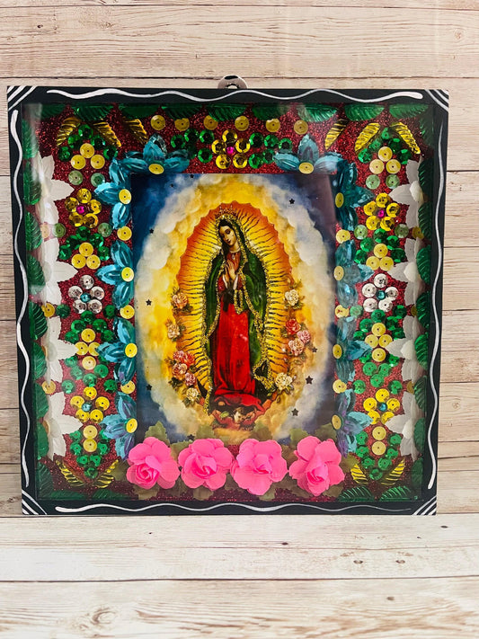 Nicho Mexicano de La Virgen Maria Virgin Mary  Shadow Box Lady of Guadalupe