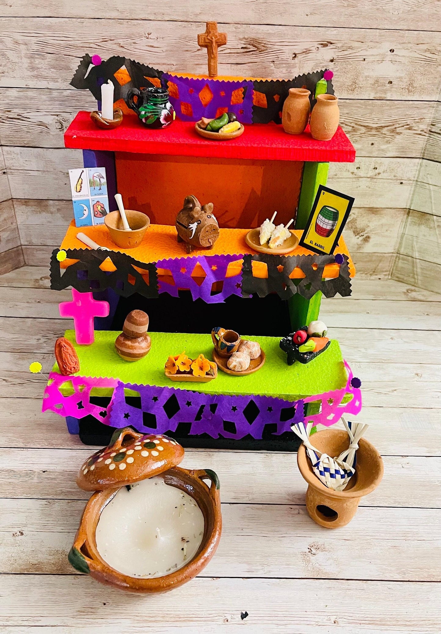 Altar de Ofrenda para Dia De Los Muertos Day of the Dead Offering Altar
